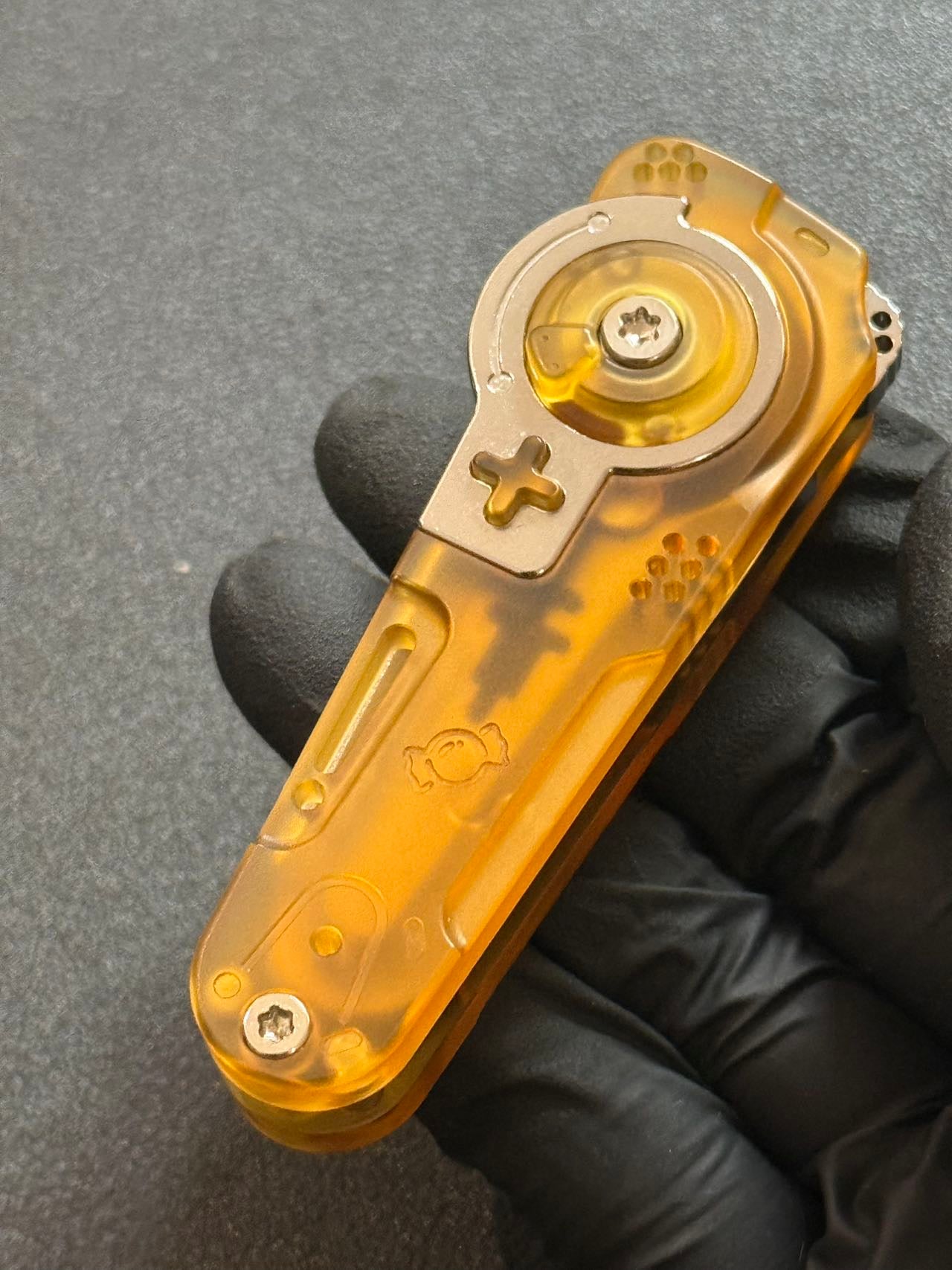 Dimension Slash Pry Bar Titanium PEI