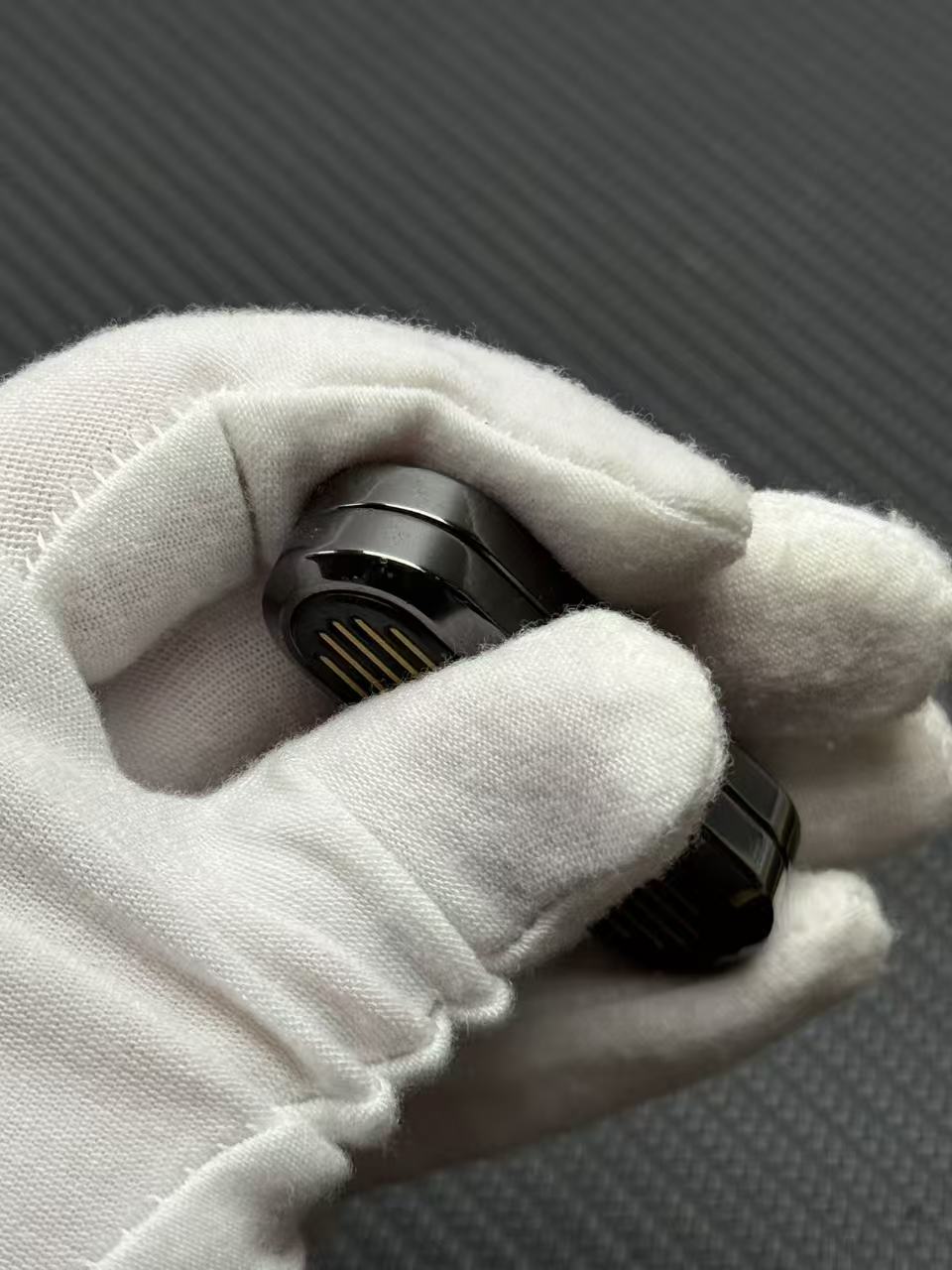 Lucky Draw Zirconium Polished