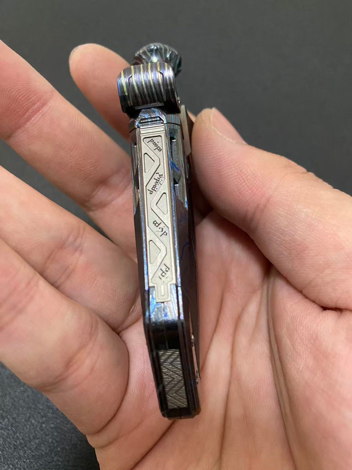 Ghost Lantern Lake Sword Zircuti