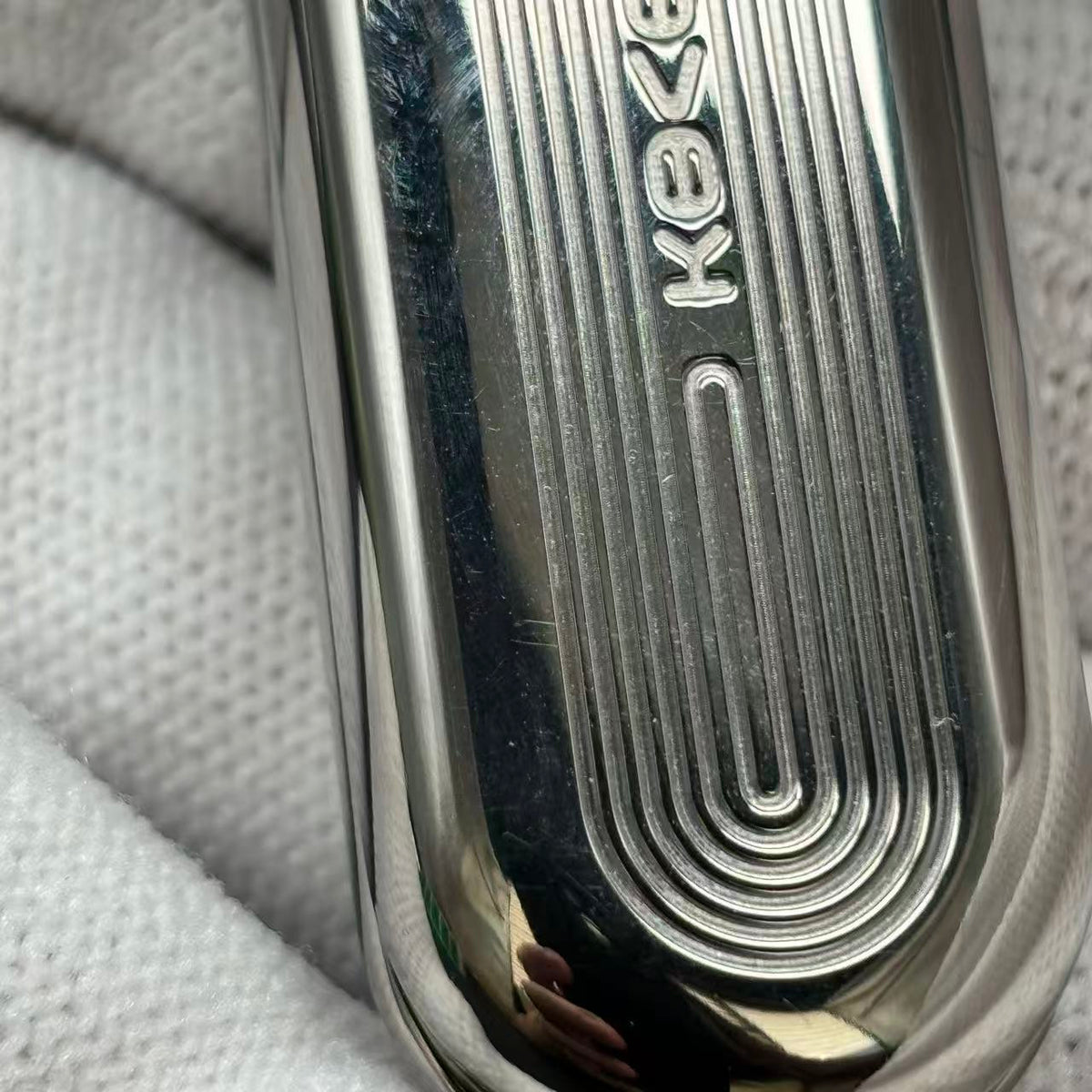 Floating Cloud Titanium Polished