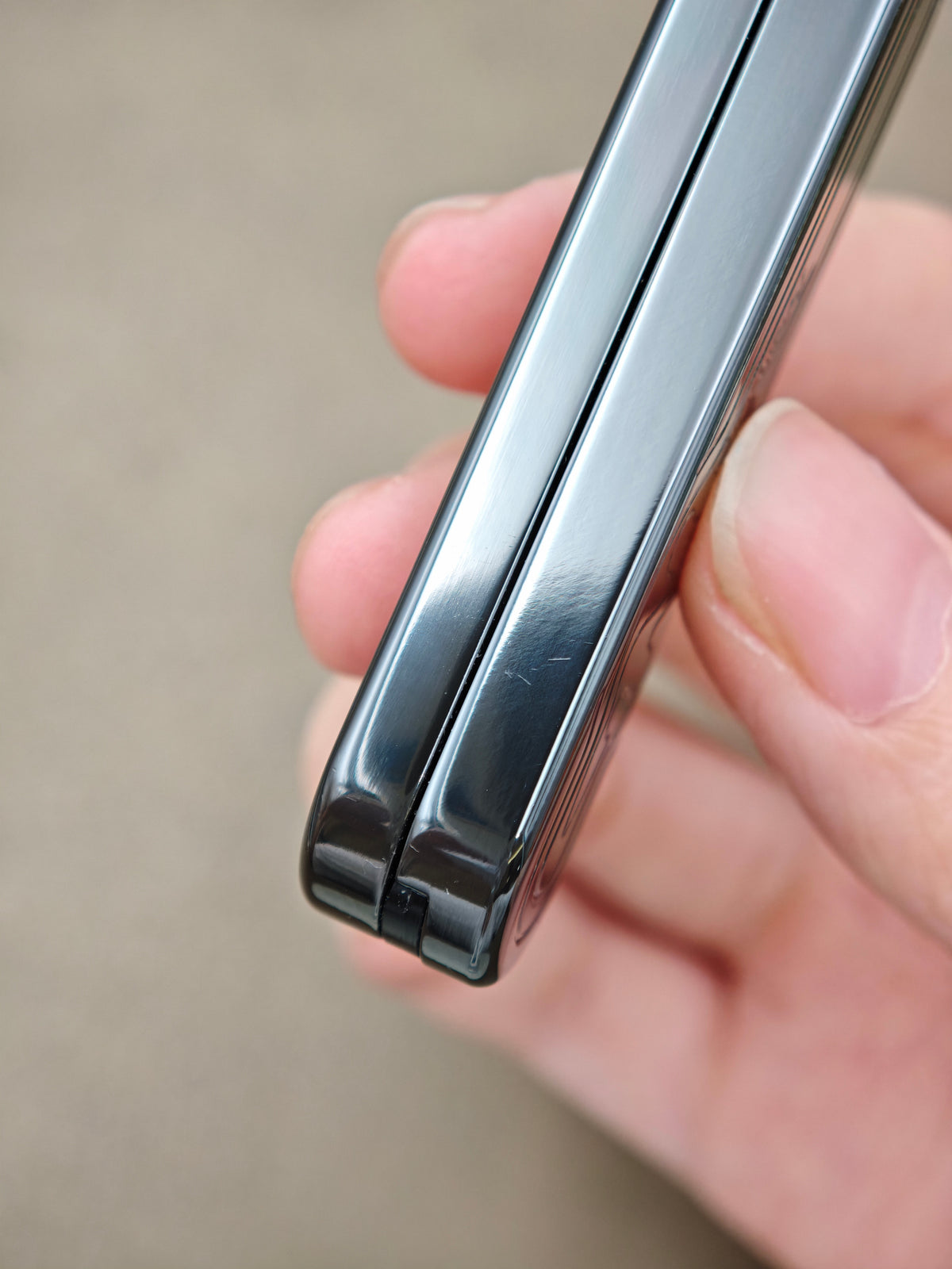 Latiao Zirconium Polished