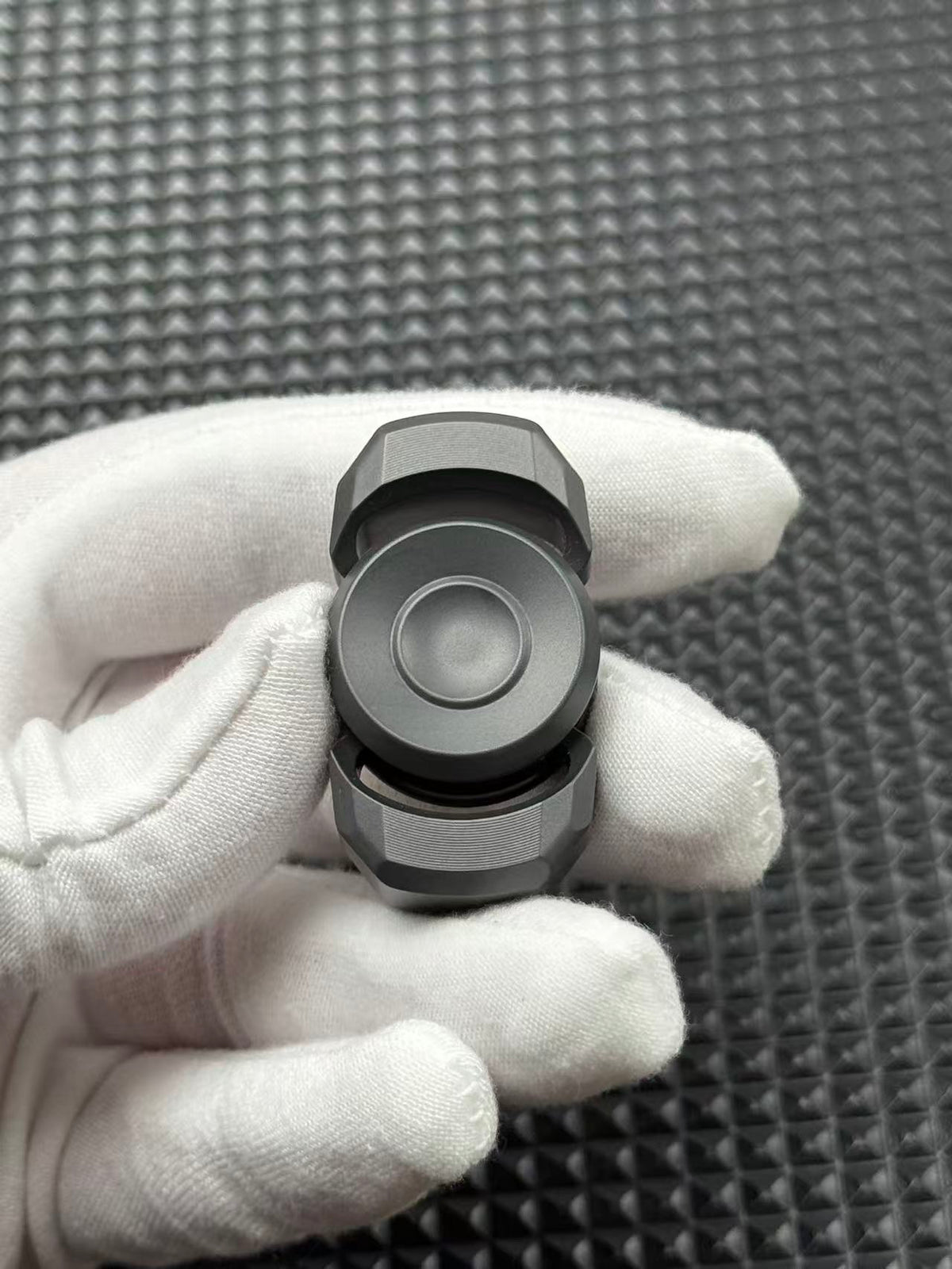 Whisper Duo Zirconium Blasted