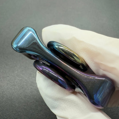 Two-Leaf Horizon Zirconium Oil Slick