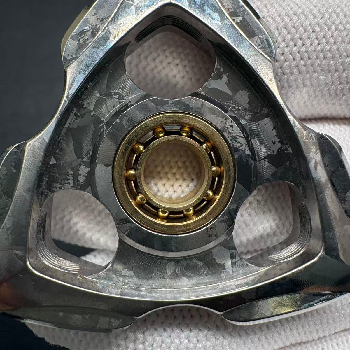 Siren Crystallized Titanium