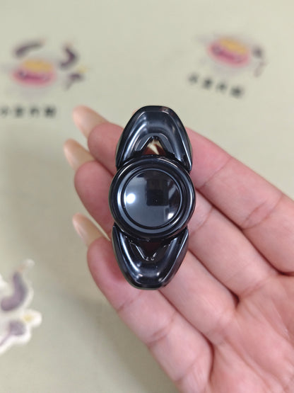 Pan Yixian Zirconium