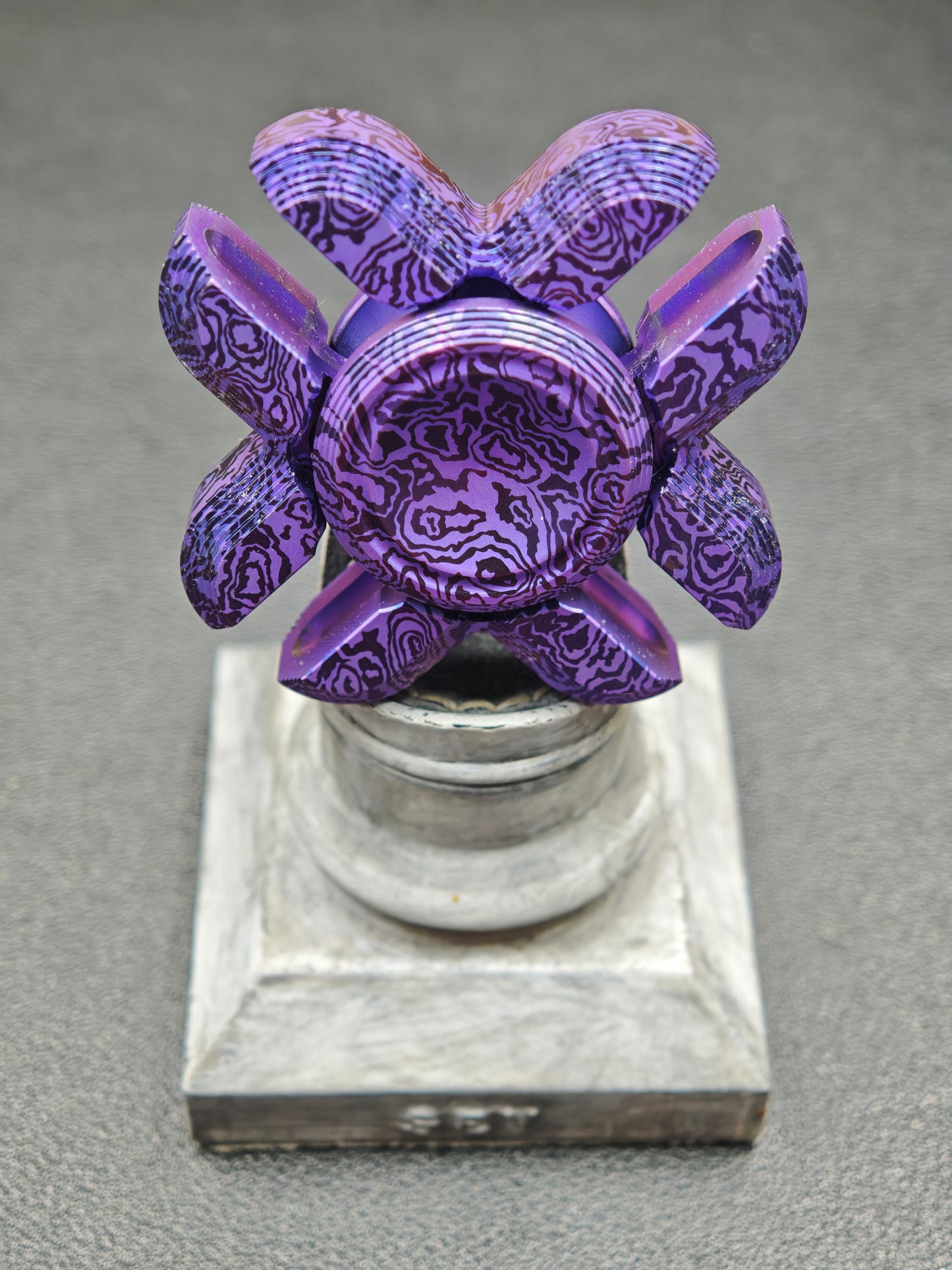 XO Mokuti Titanium