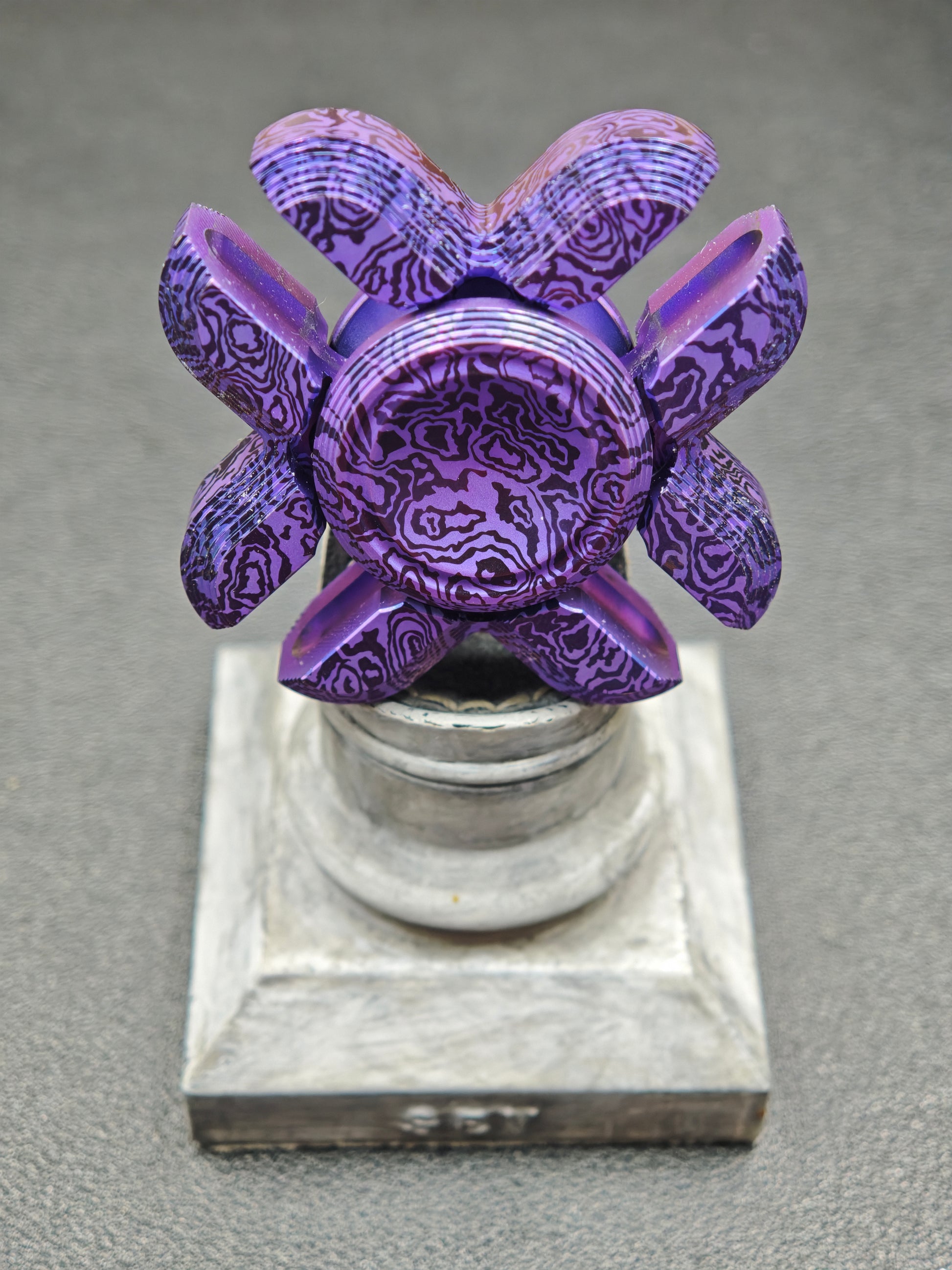 XO Mokuti Titanium