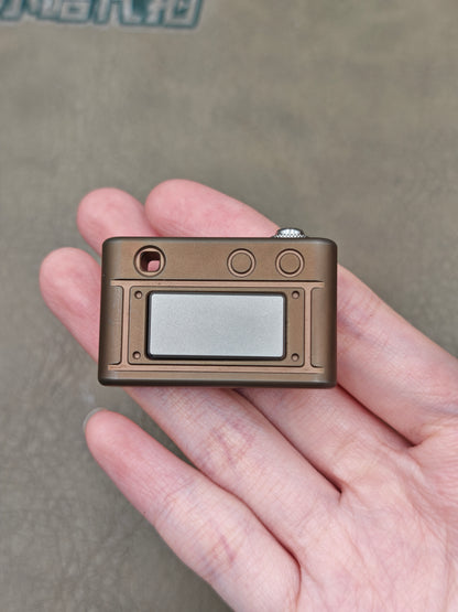 Camera M Titanium