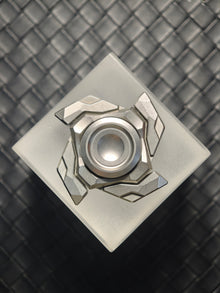 Haze Shell Opening Stainless Steel Engraved