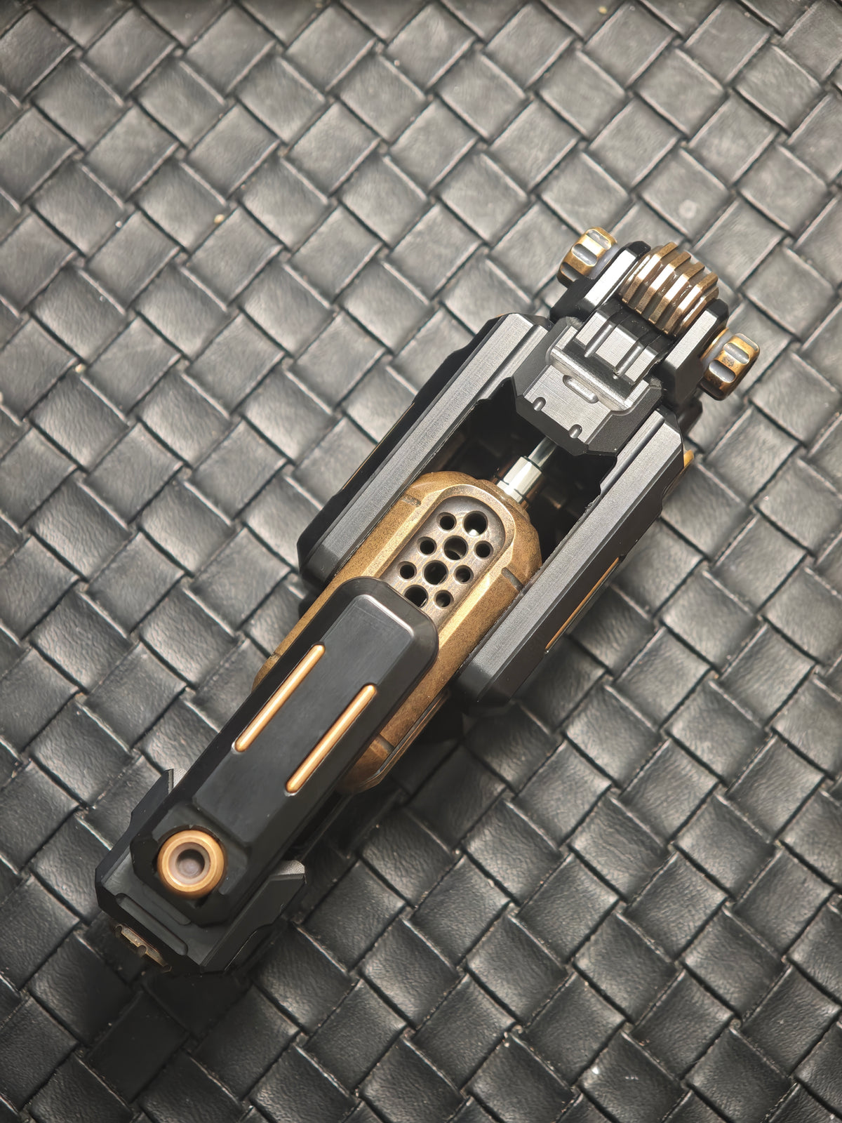 Shockwave PEEK