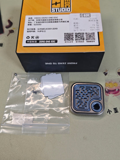 MAZE BLOCK Titanium