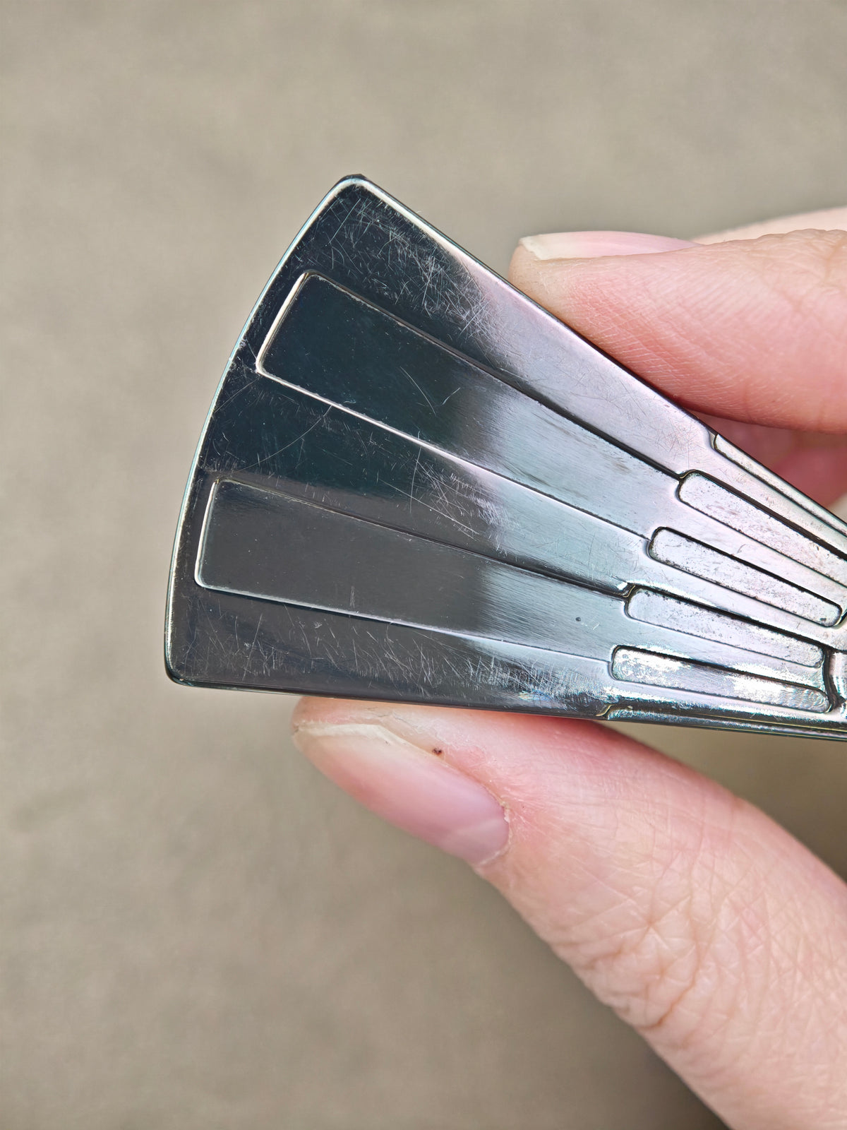 Wanderer Fan Zirconium Oil Slick