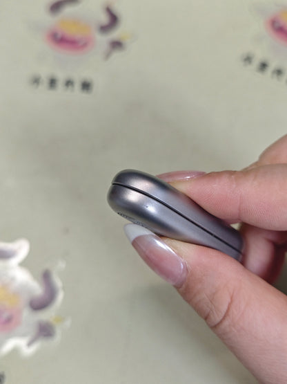 Floating Cloud Titanium