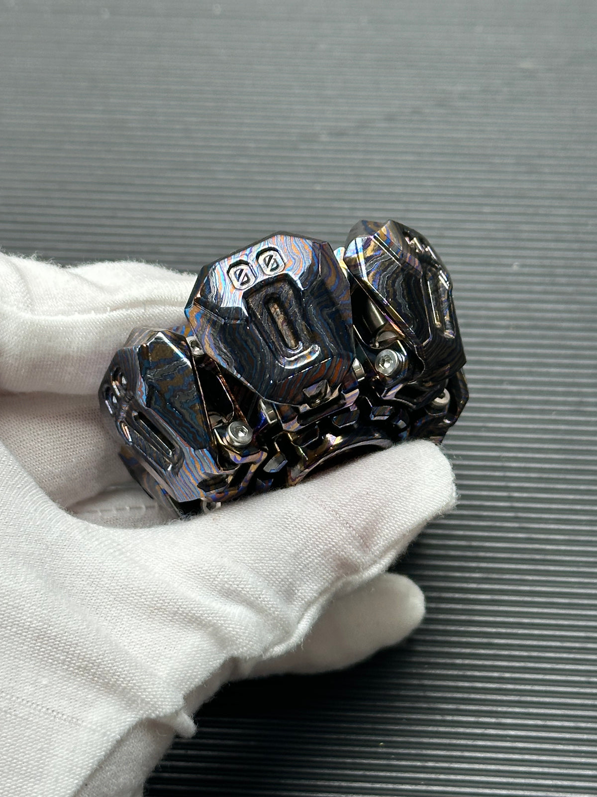 Ancient Iron Shell Opening Zircuti Polished