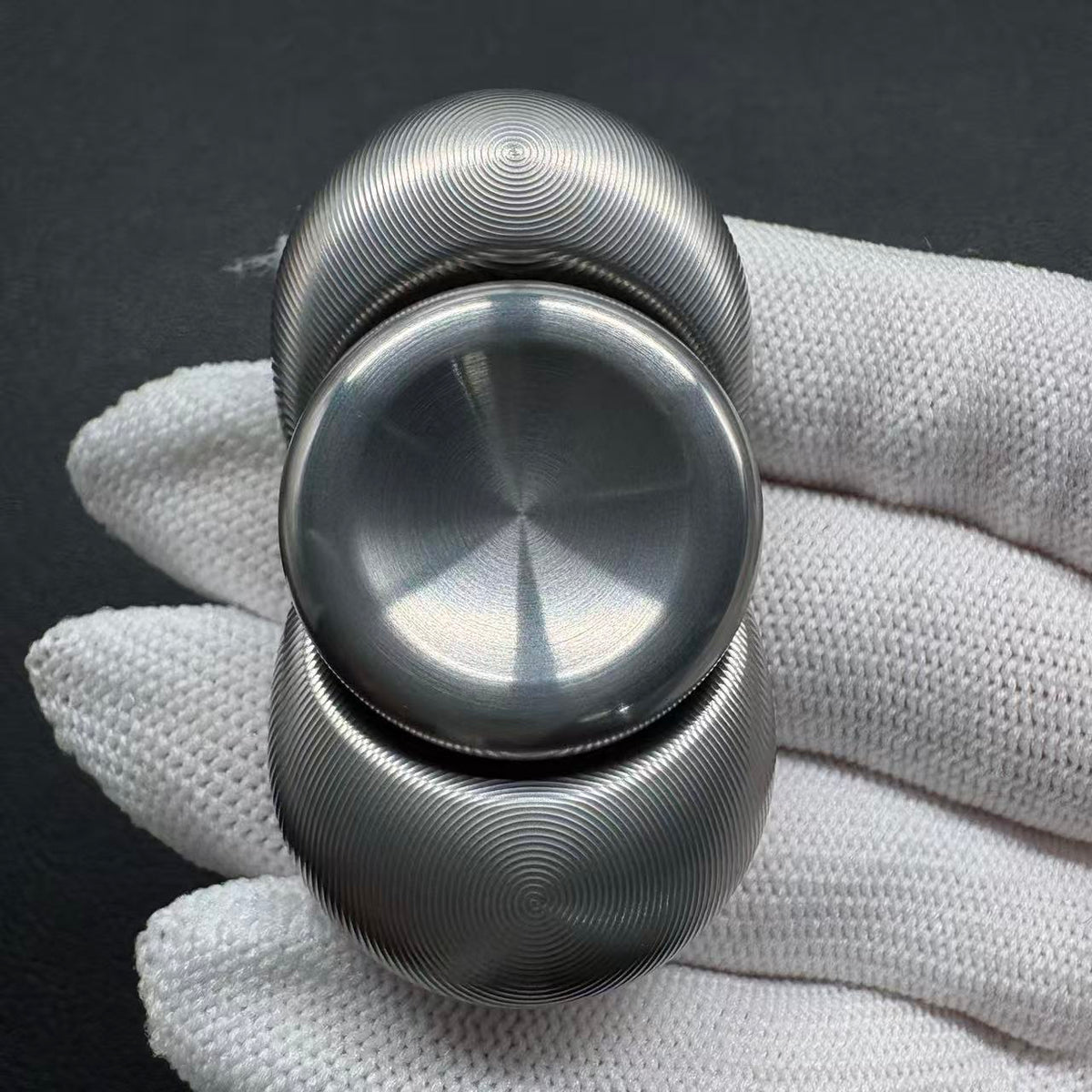 Two-Leaf Cell Tungsten
