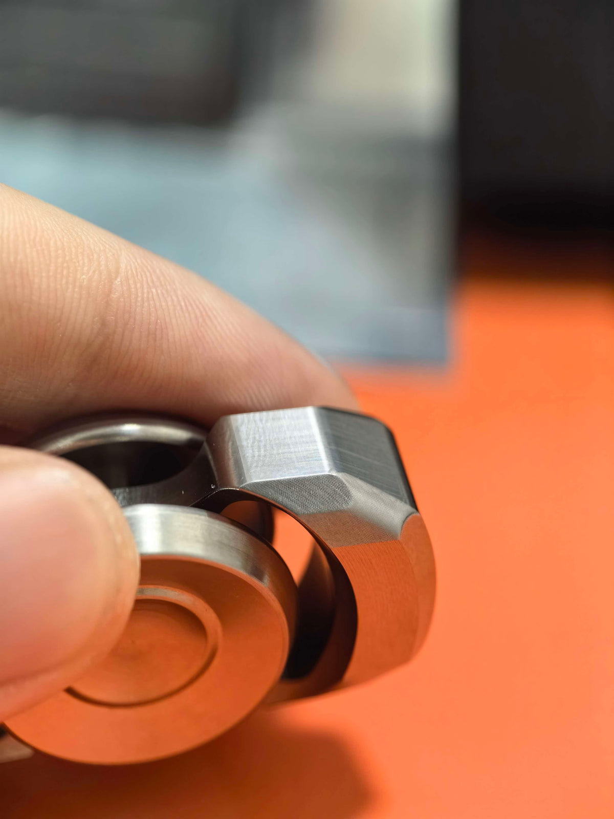 Whisper Duo Titanium Machine Finished