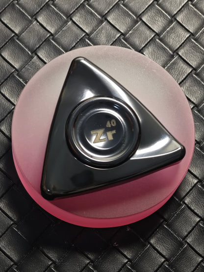 Element Zirconium