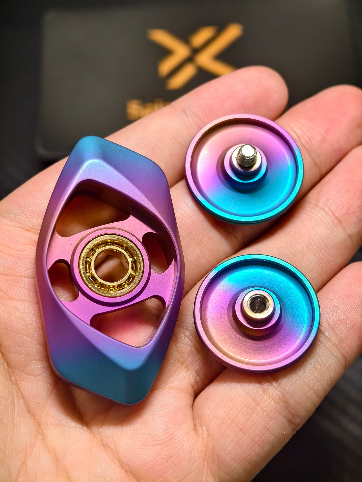 Phantom Dual Leaf Titanium