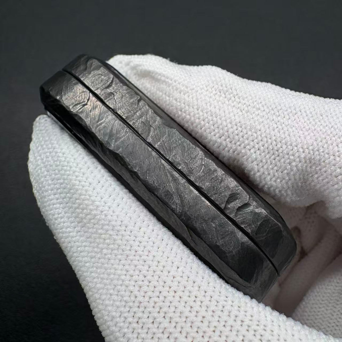 Lucky Draw Zirconium Stone Textured Engraved