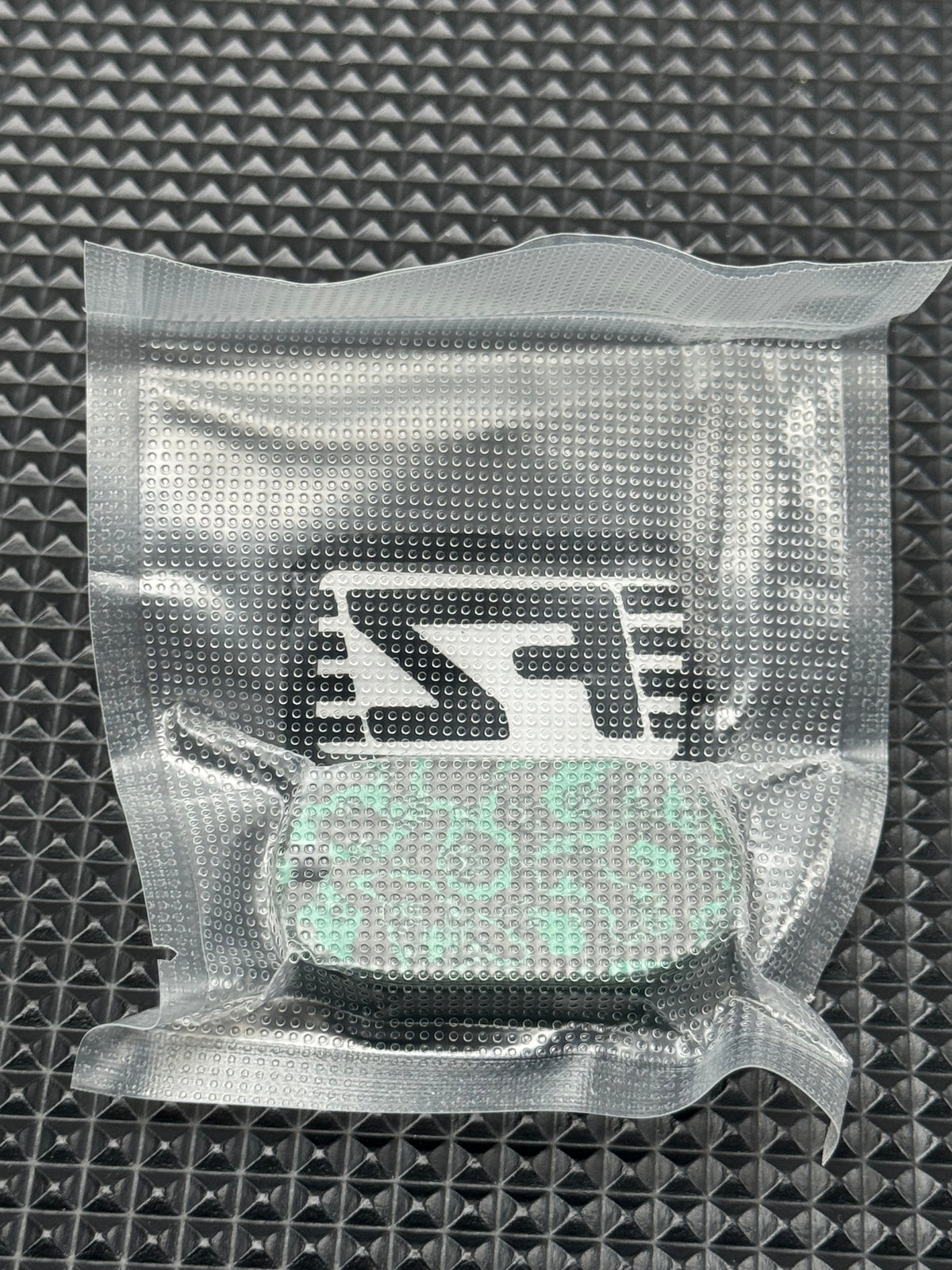 F2 Carbon Damascus