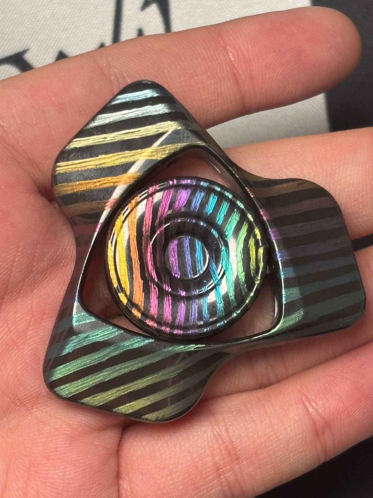 Phantom Dual Leaf Zirconium Engraved