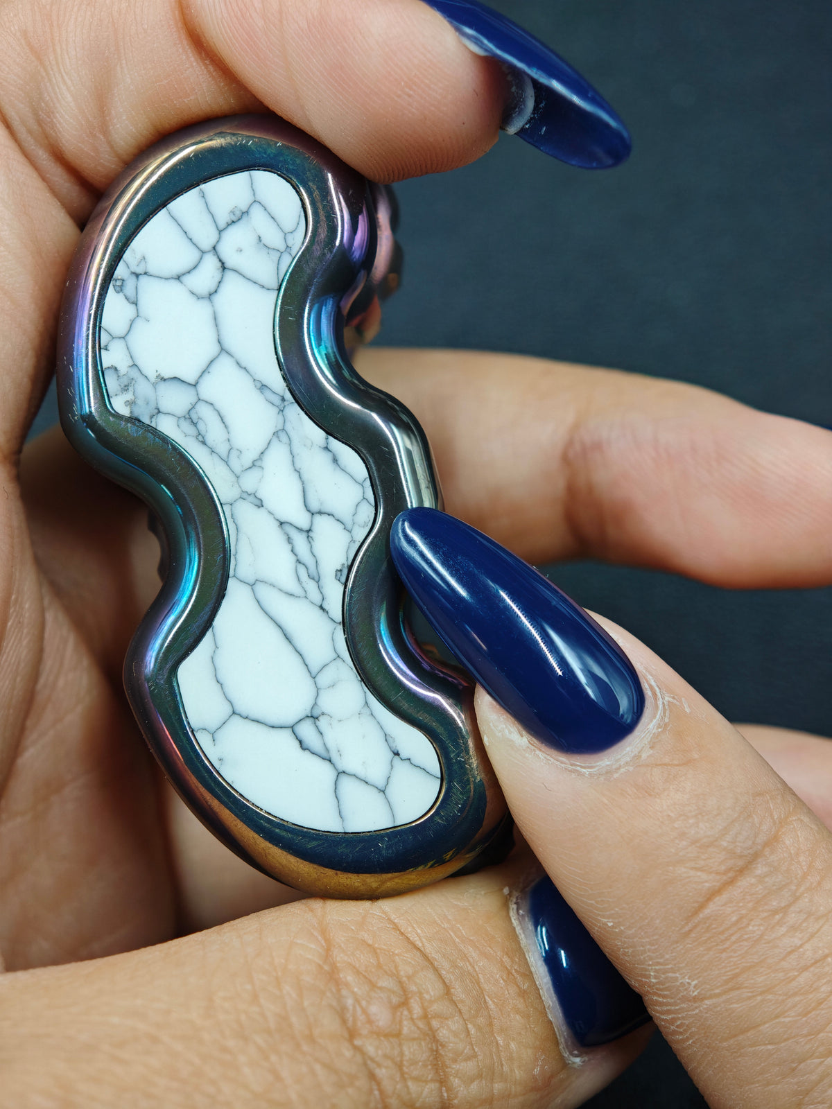 Gallop Zirconium Oil Slick