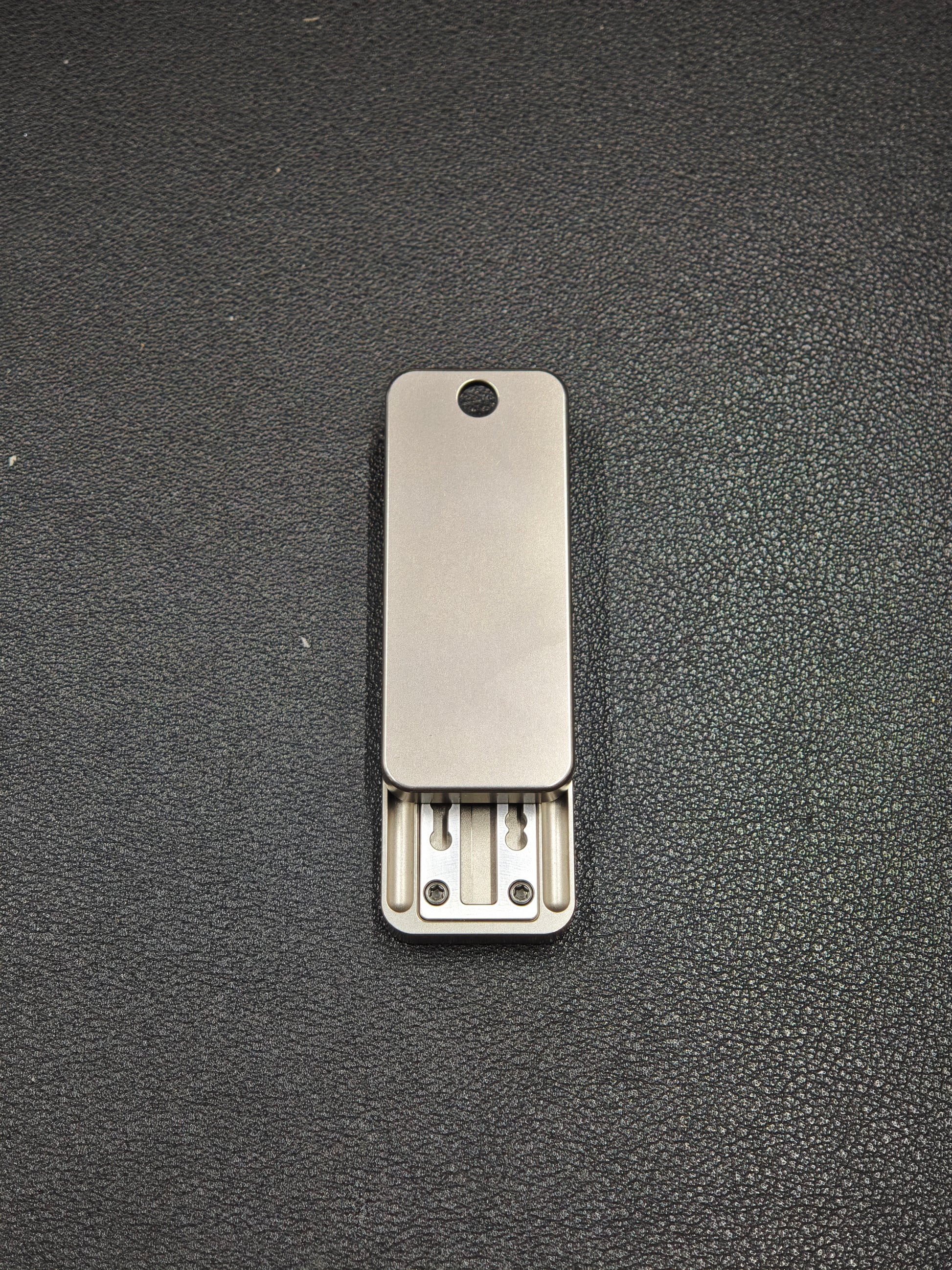 Mini Brick Titanium