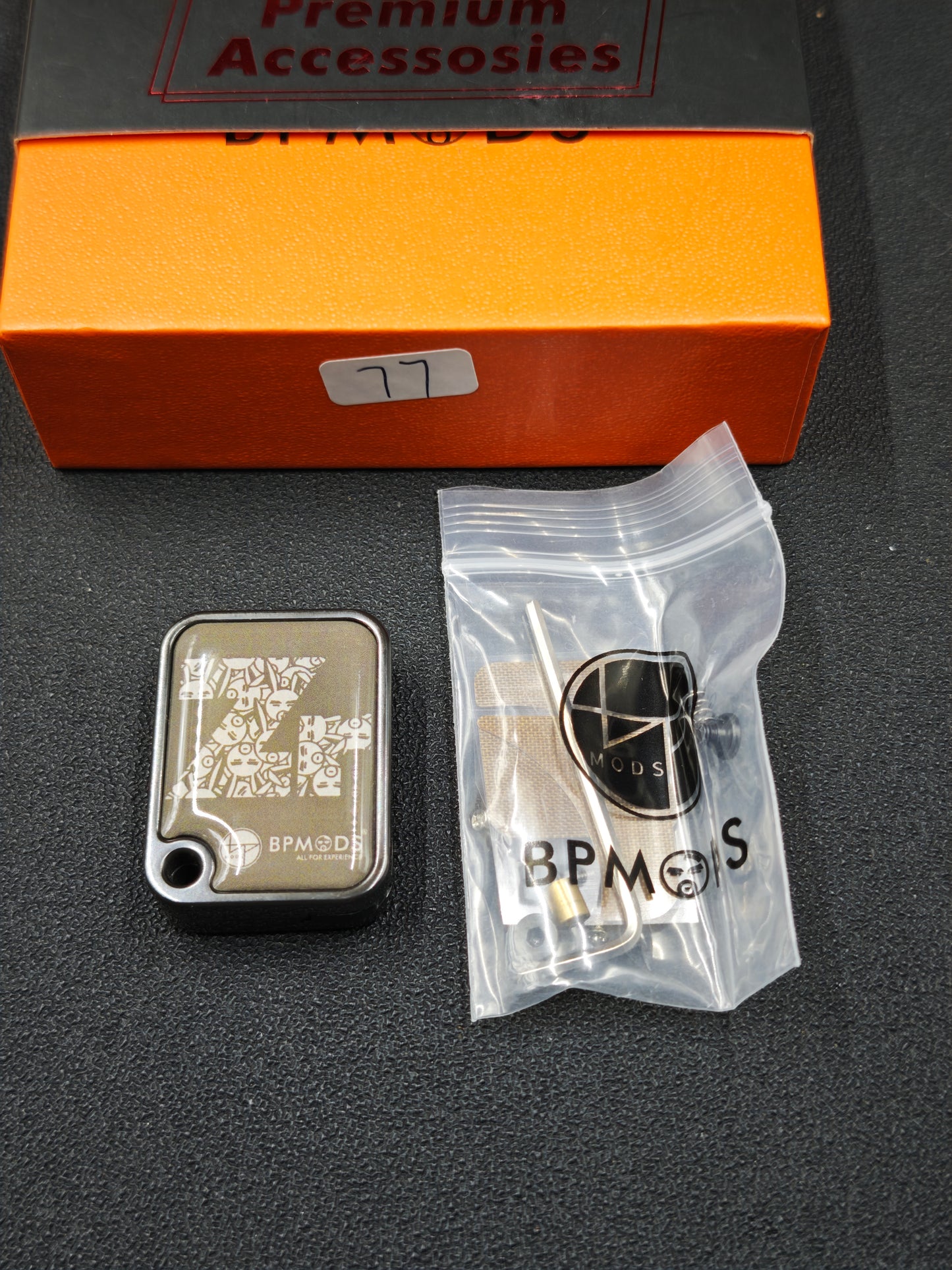 Price Tag Nine Palace Zirconium