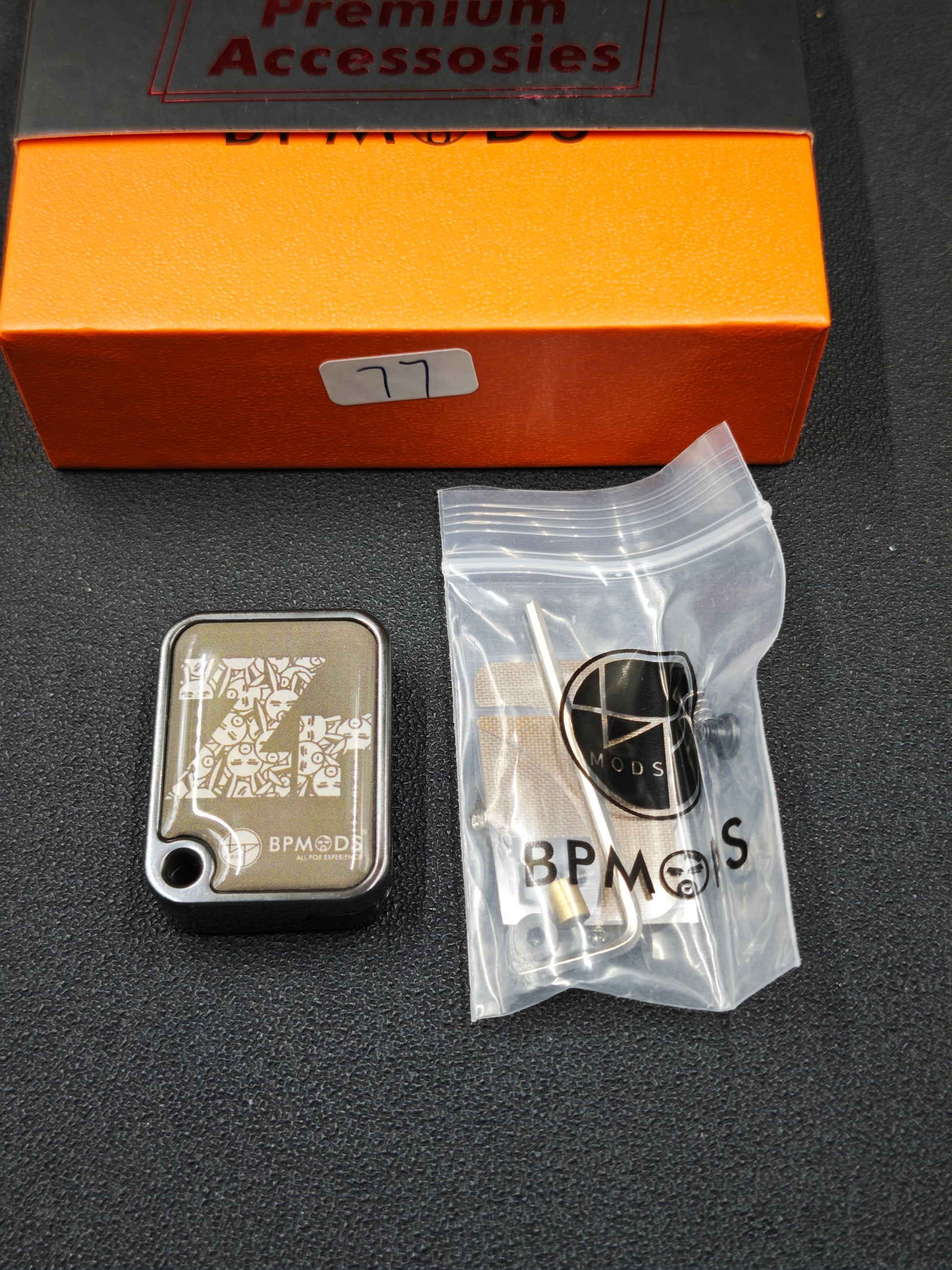 Price Tag Nine Palace Zirconium