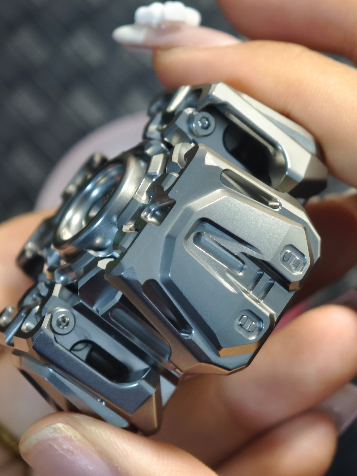 Ancient Iron Shell Opening Titanium