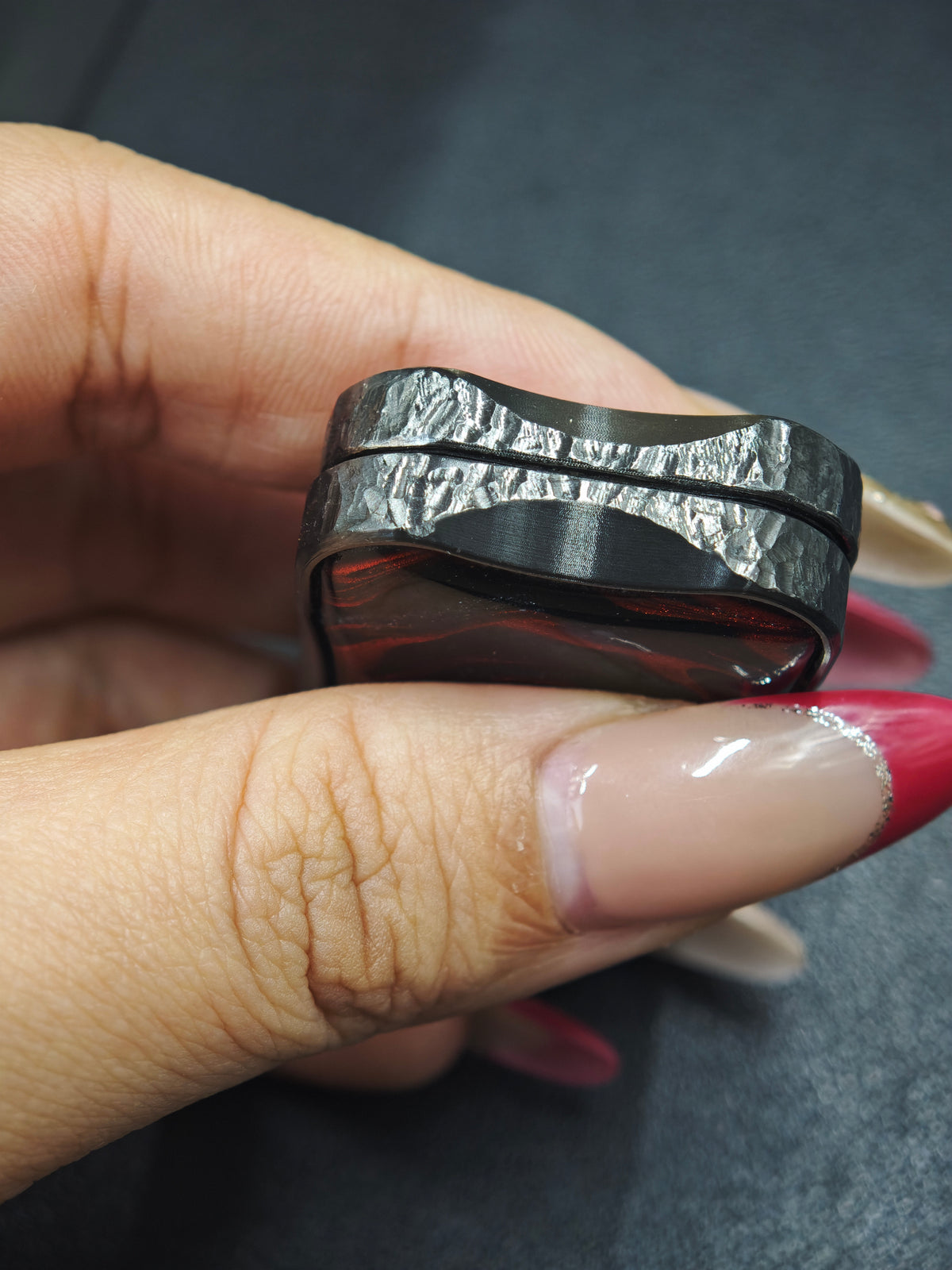 Slim Zirconium