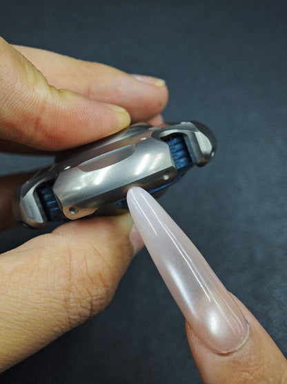 Resonance Titanium