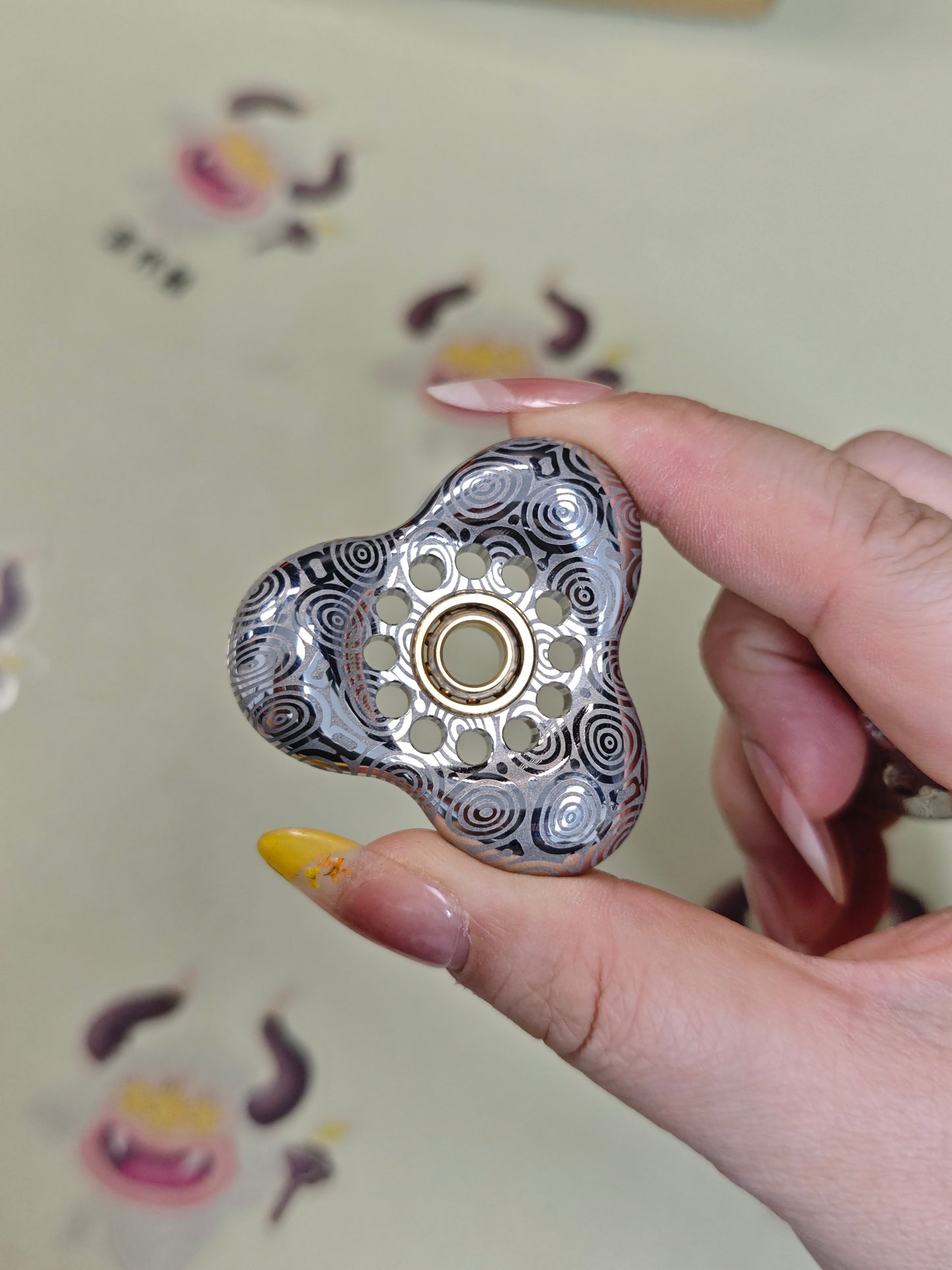Three-Leaf Cell Damasteel