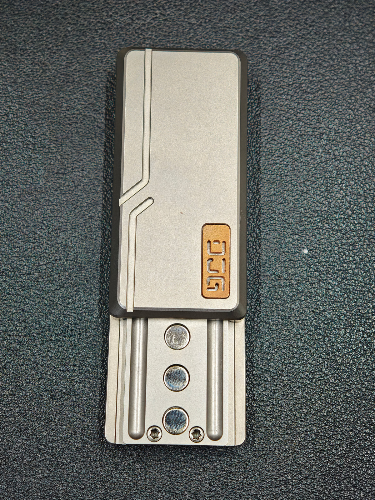 Spirit Titanium