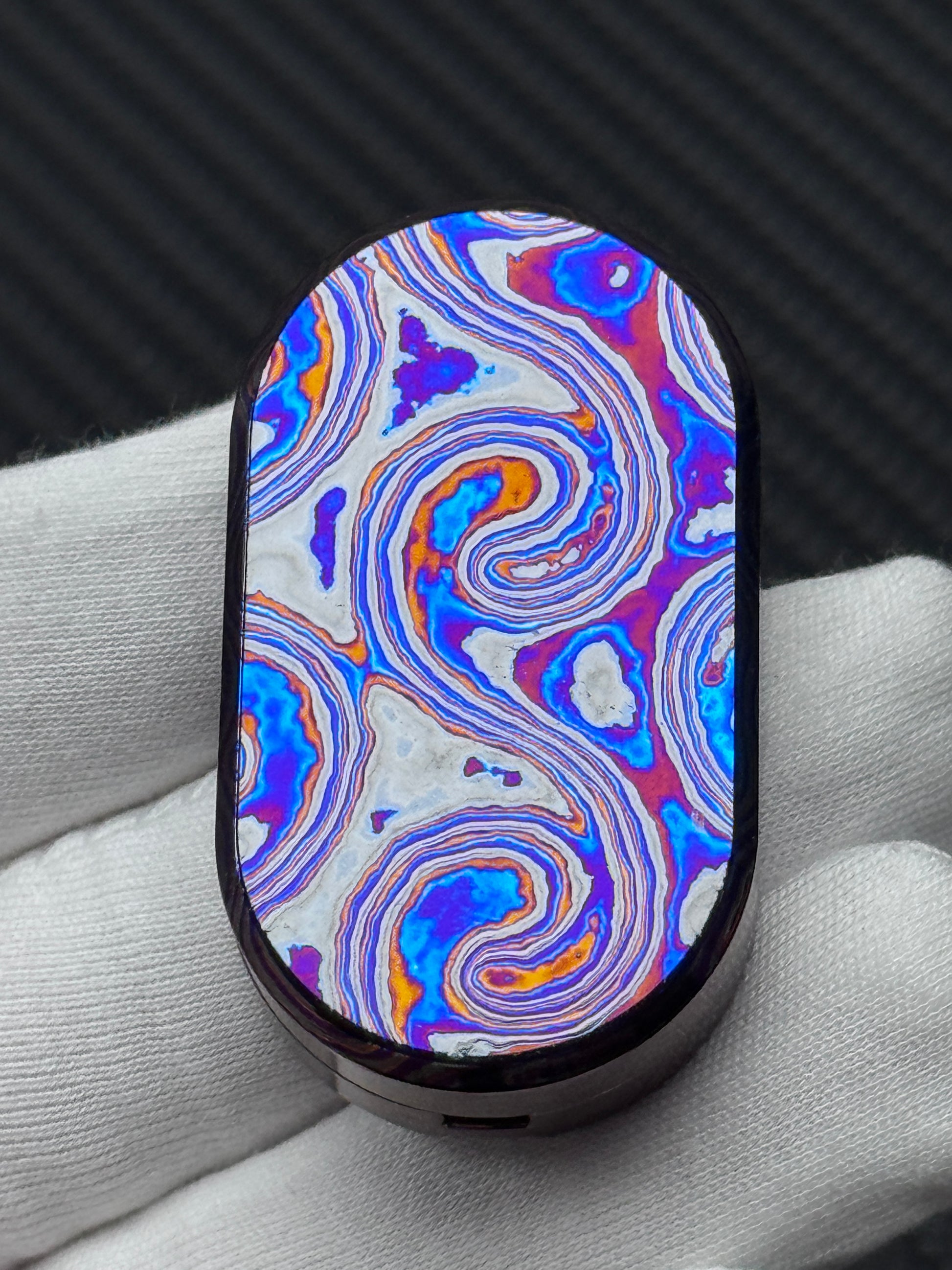 F2.9 Zircuti