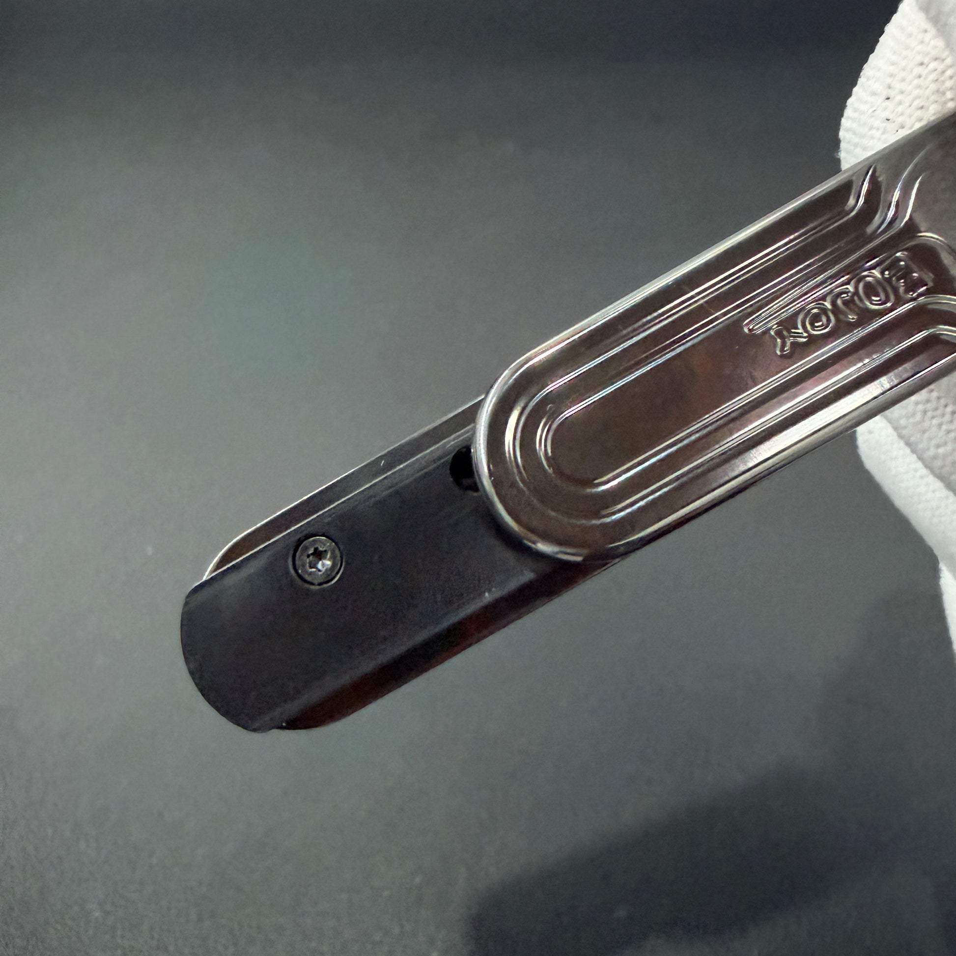 Latiao Zirconium