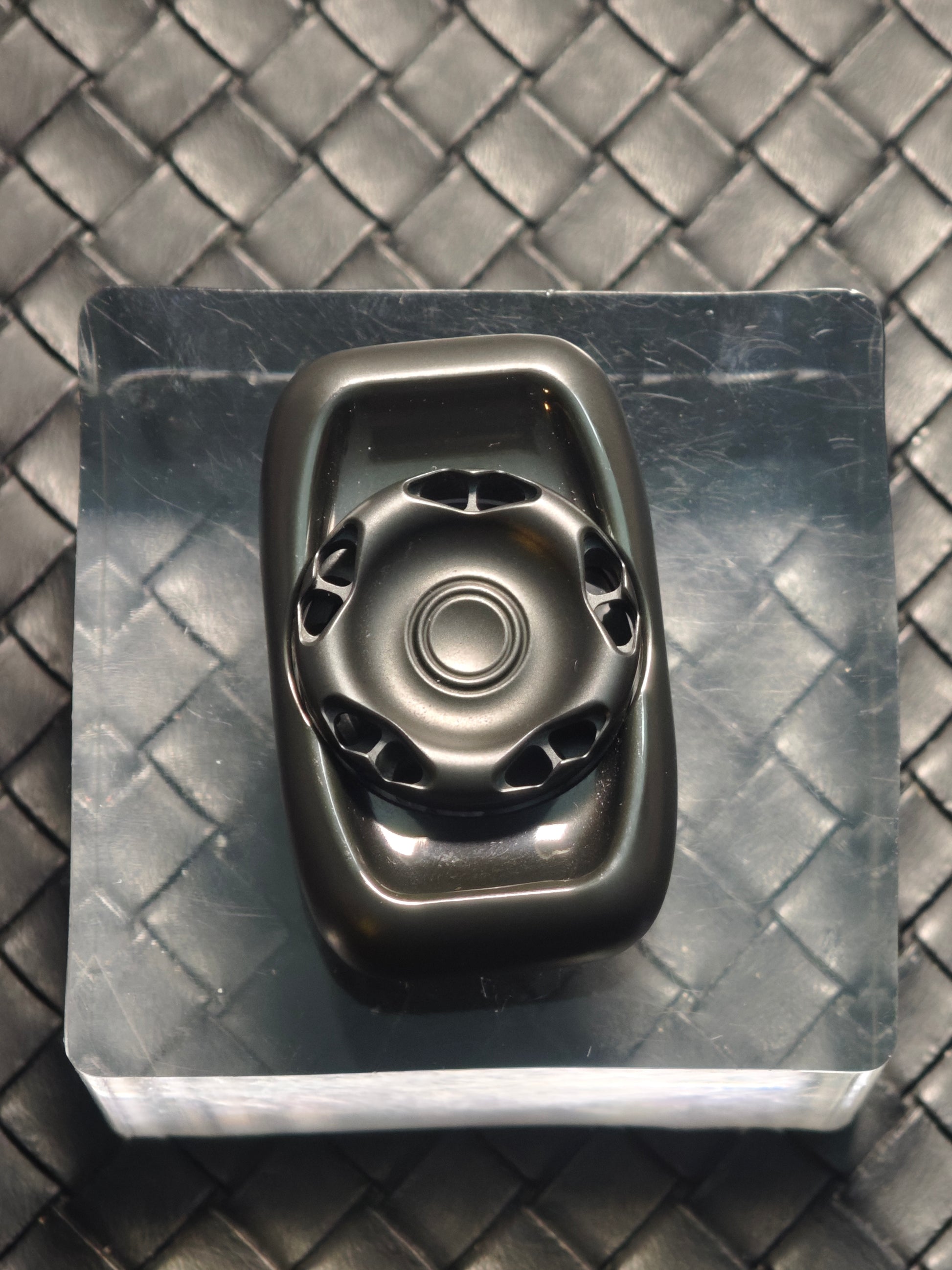 Ark Zirconium