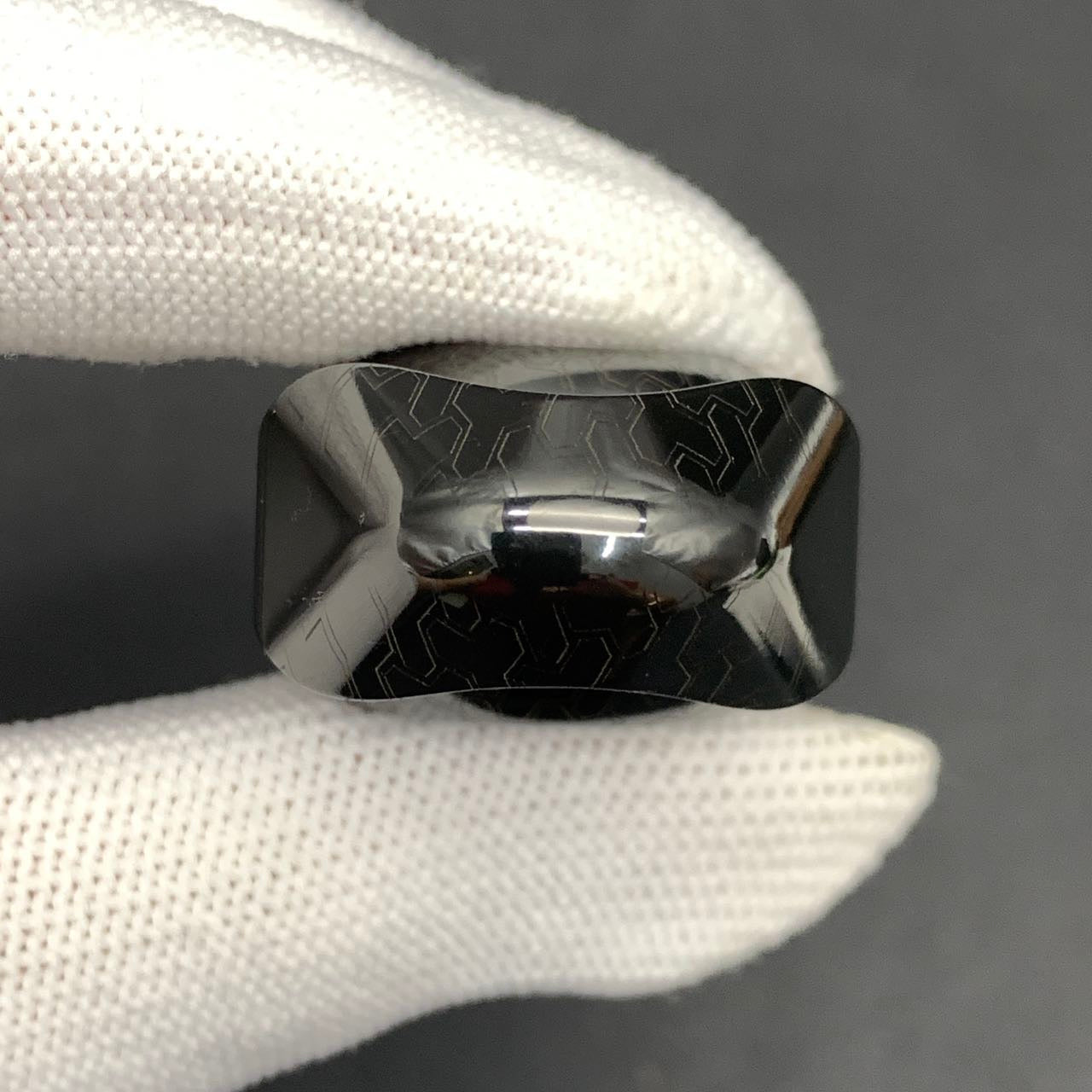 Feather Zirconium Engraved