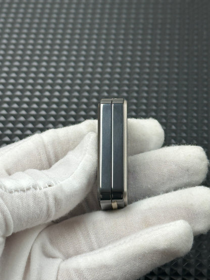 Pursuit Zirconium