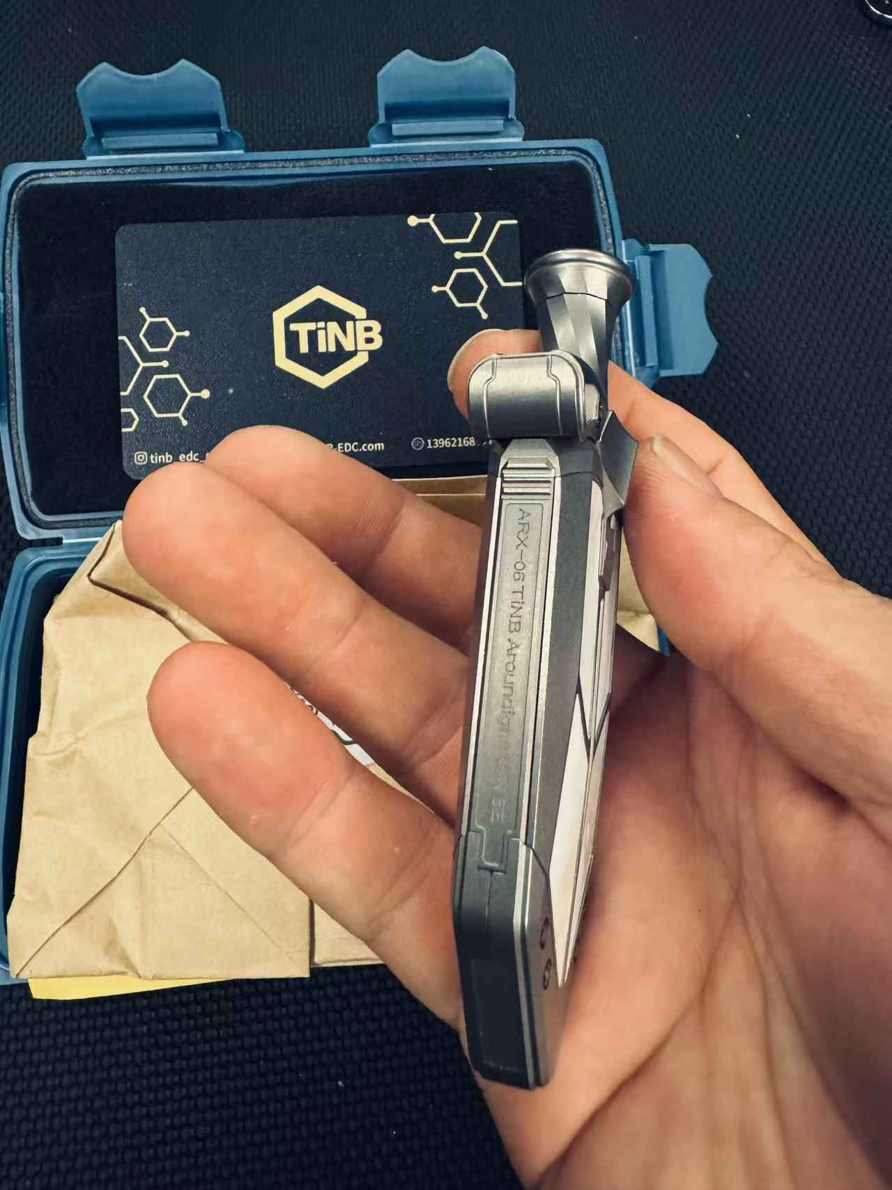 Aroundight MOP Titanium