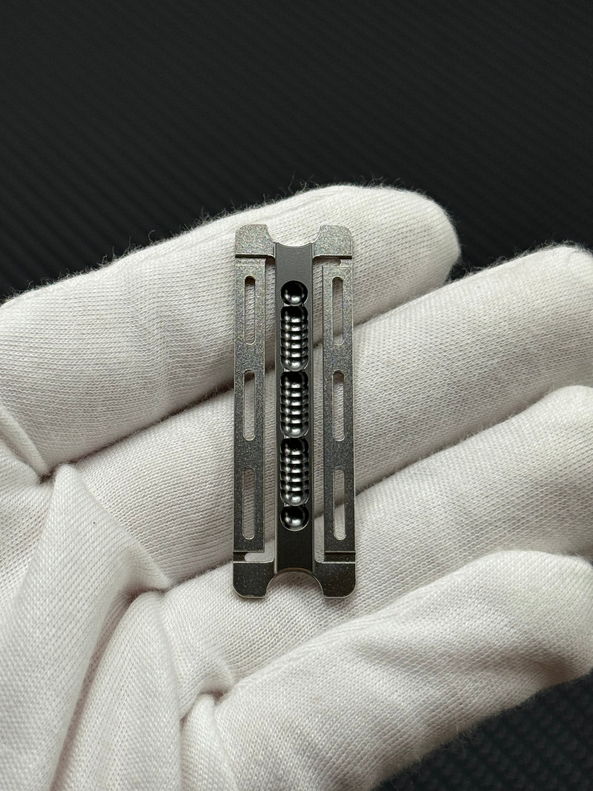 Feng Ling Zirconium Stonewashed Polished