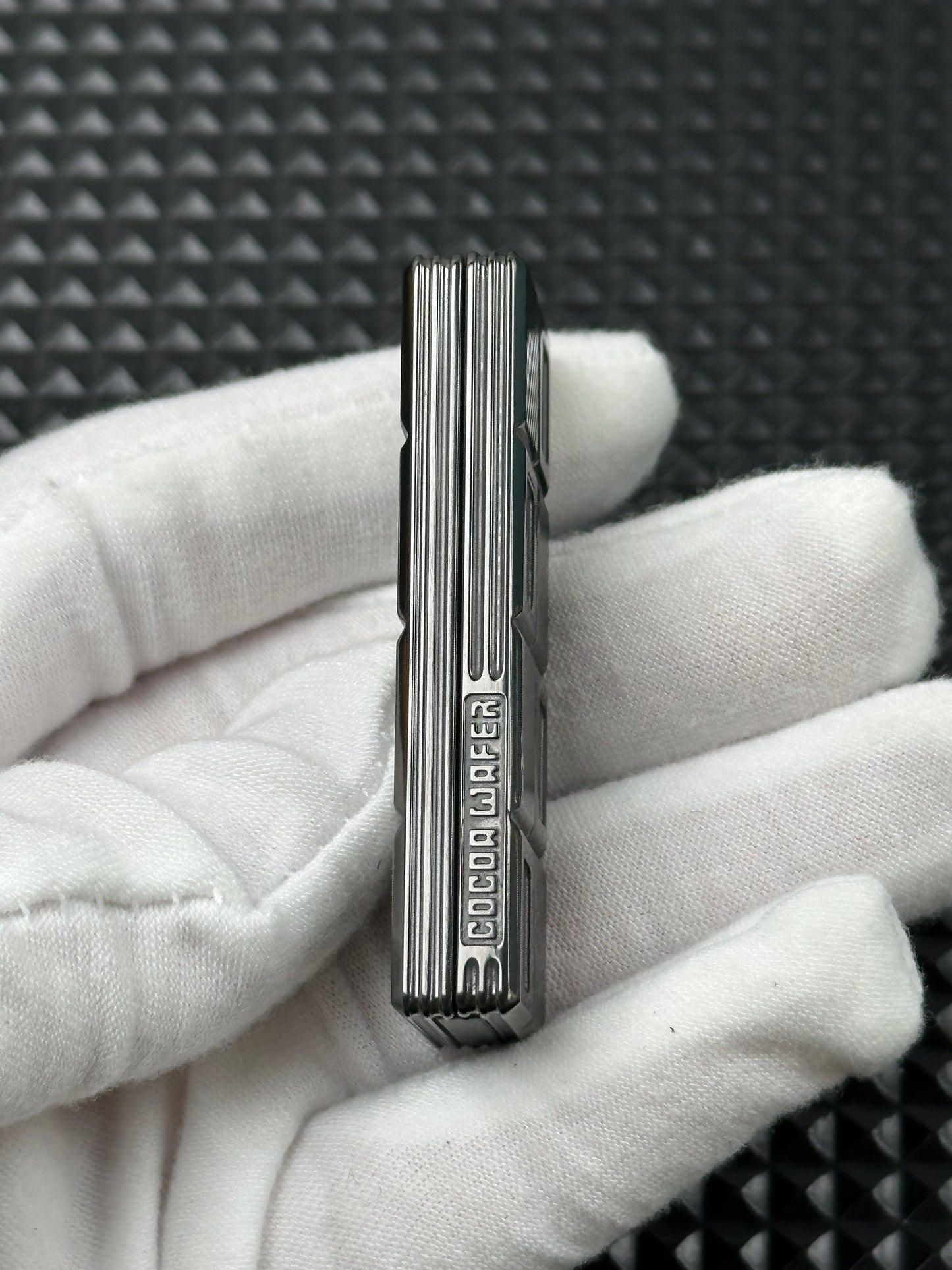 Ultra Thin Wafer Zirconium Polished