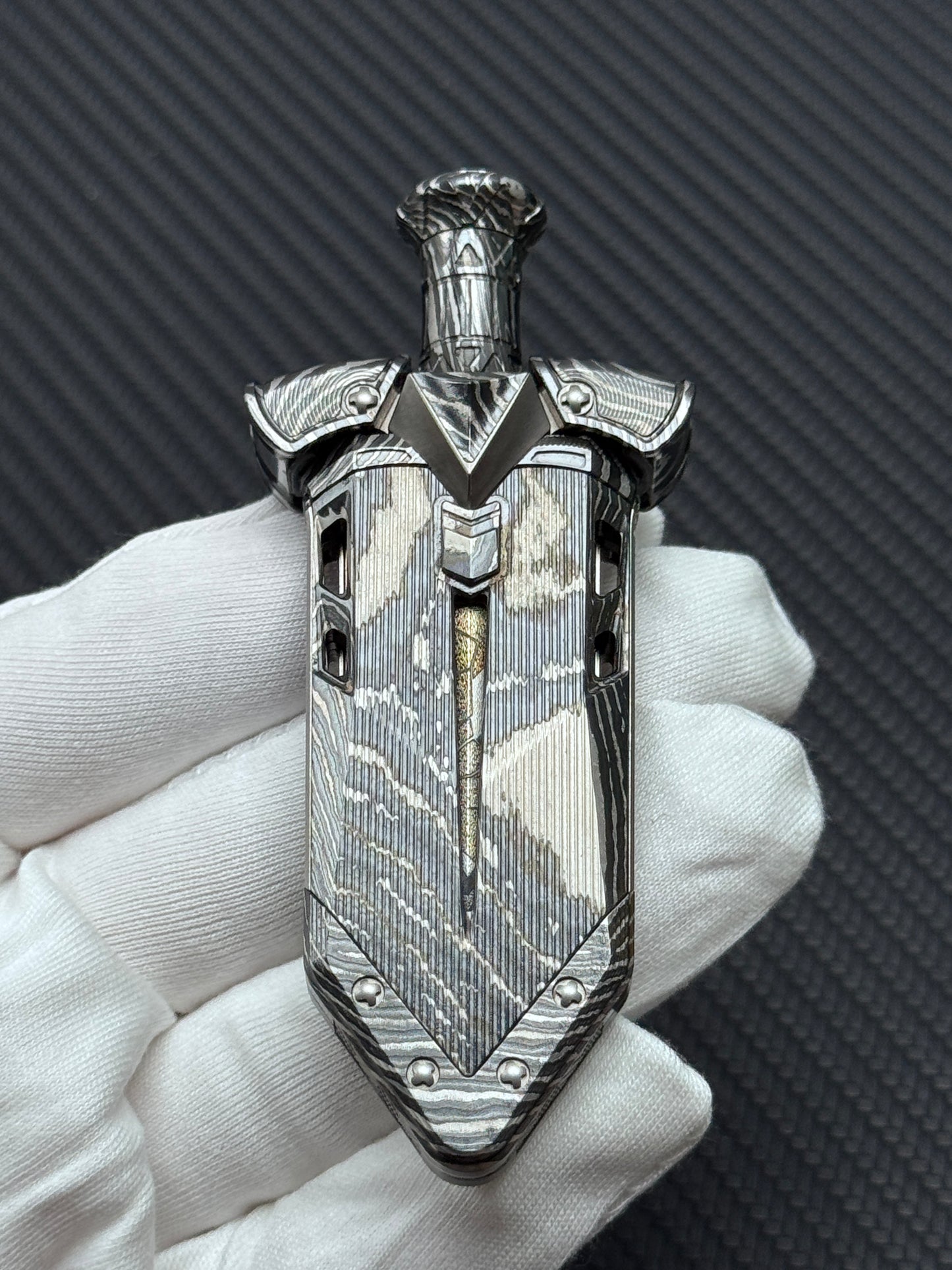 Ghost Lantern Lake Sword Zircuti