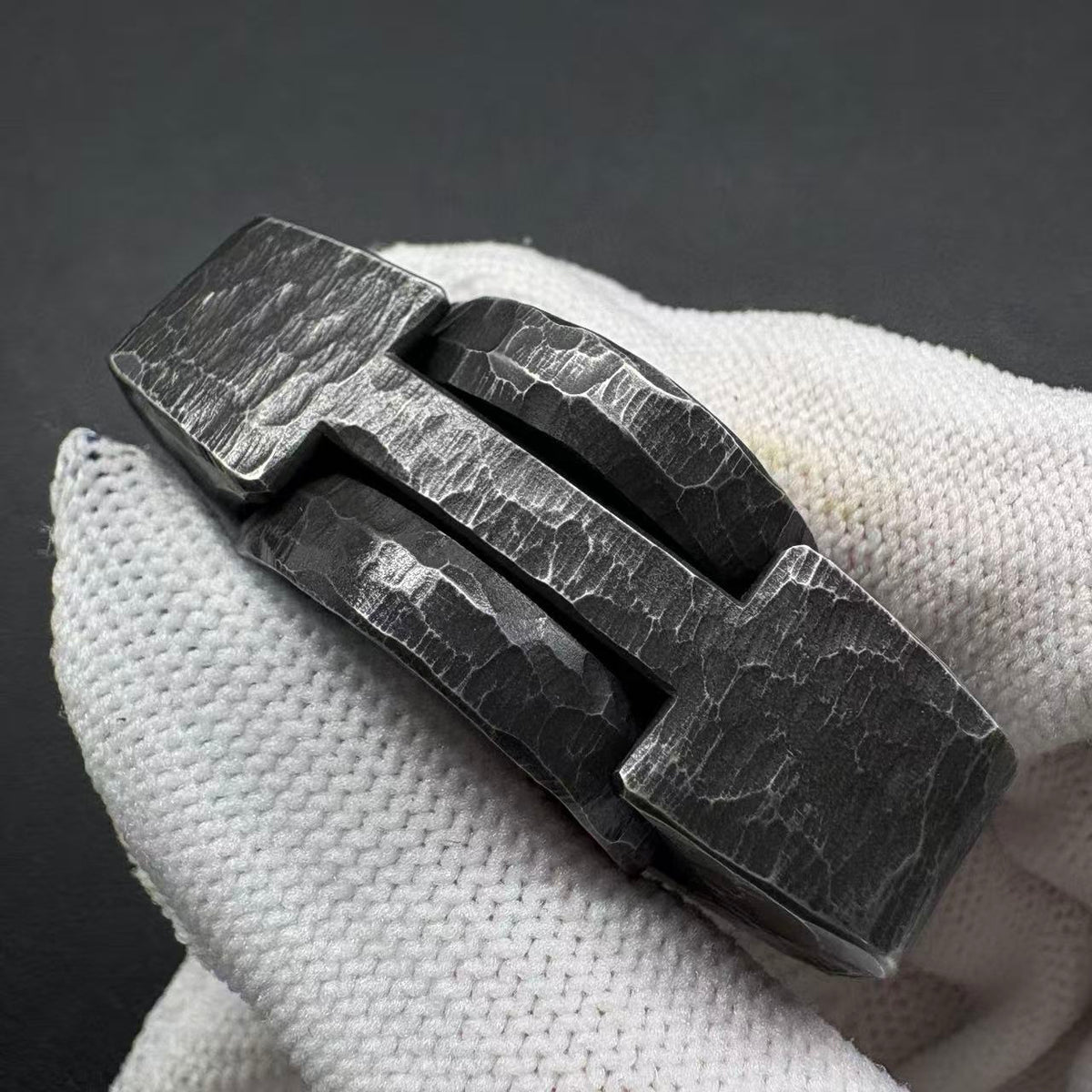 Erpang Stainless Steel Stone Textured Engraved