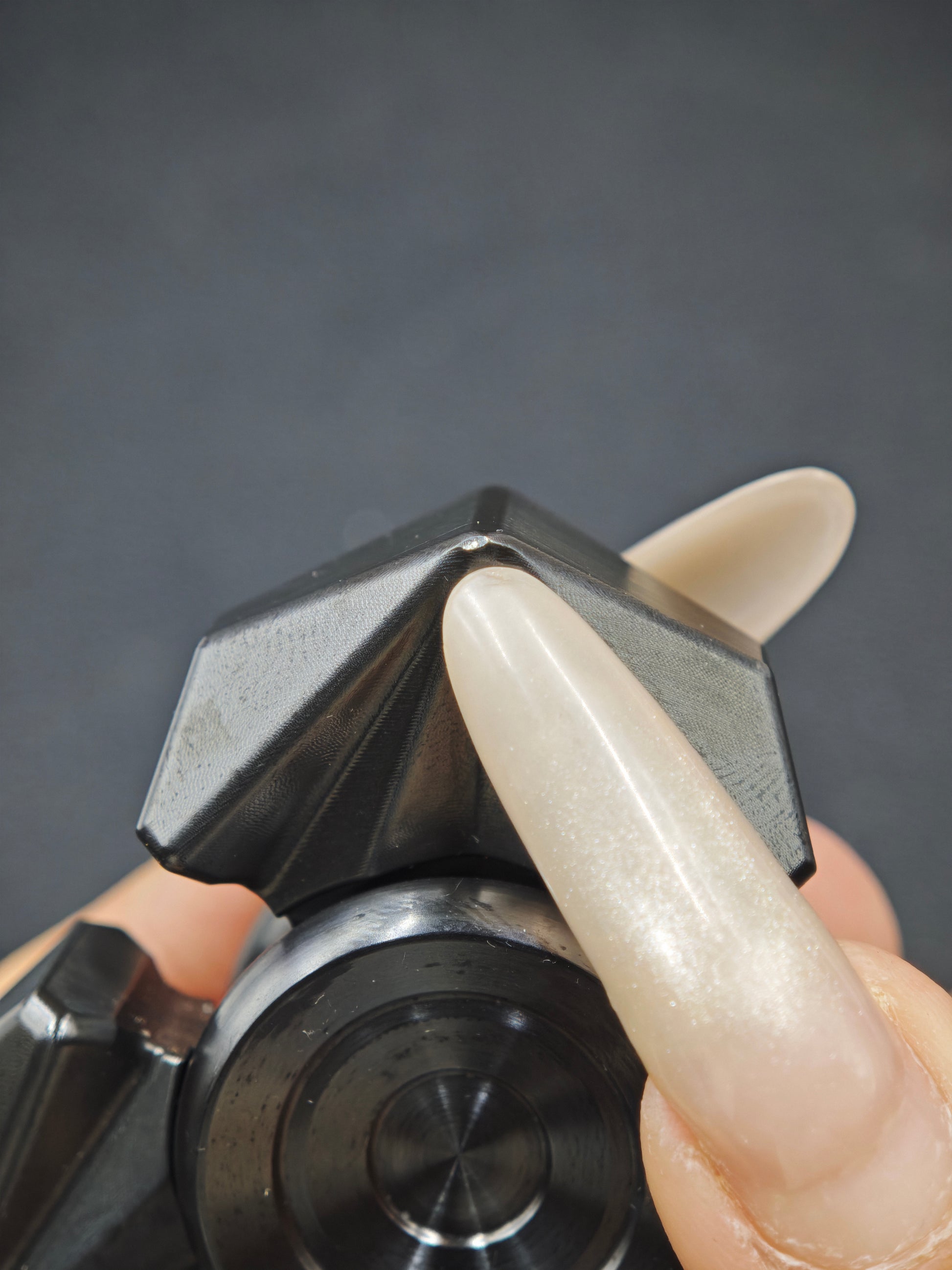 Tri-Leaf Crossbone Zirconium