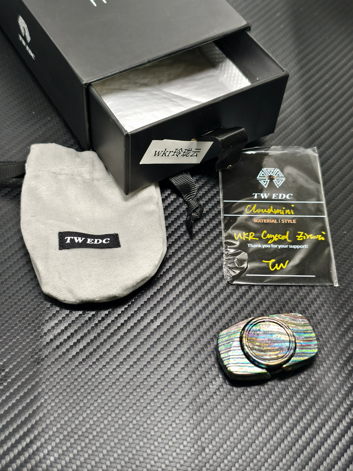 Special Material Cloud Pivot Zircuti