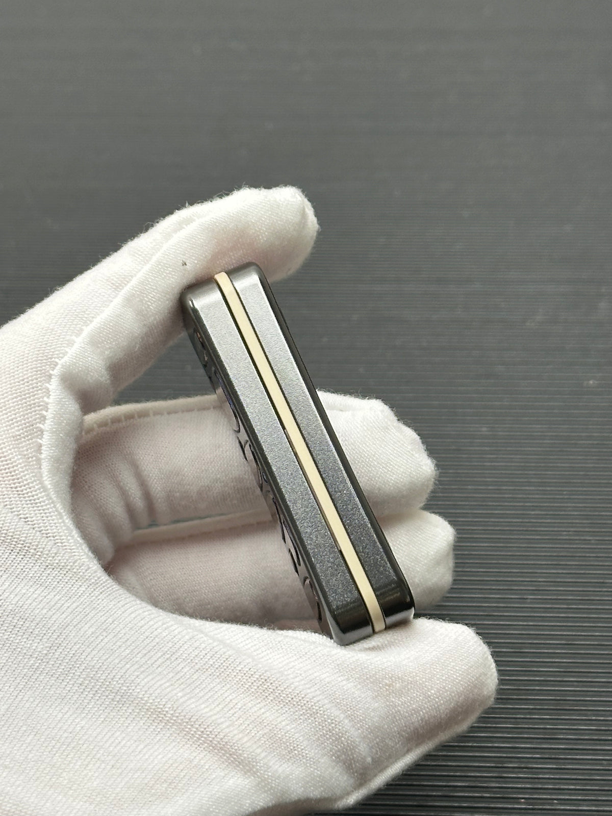 Snake Zirconium