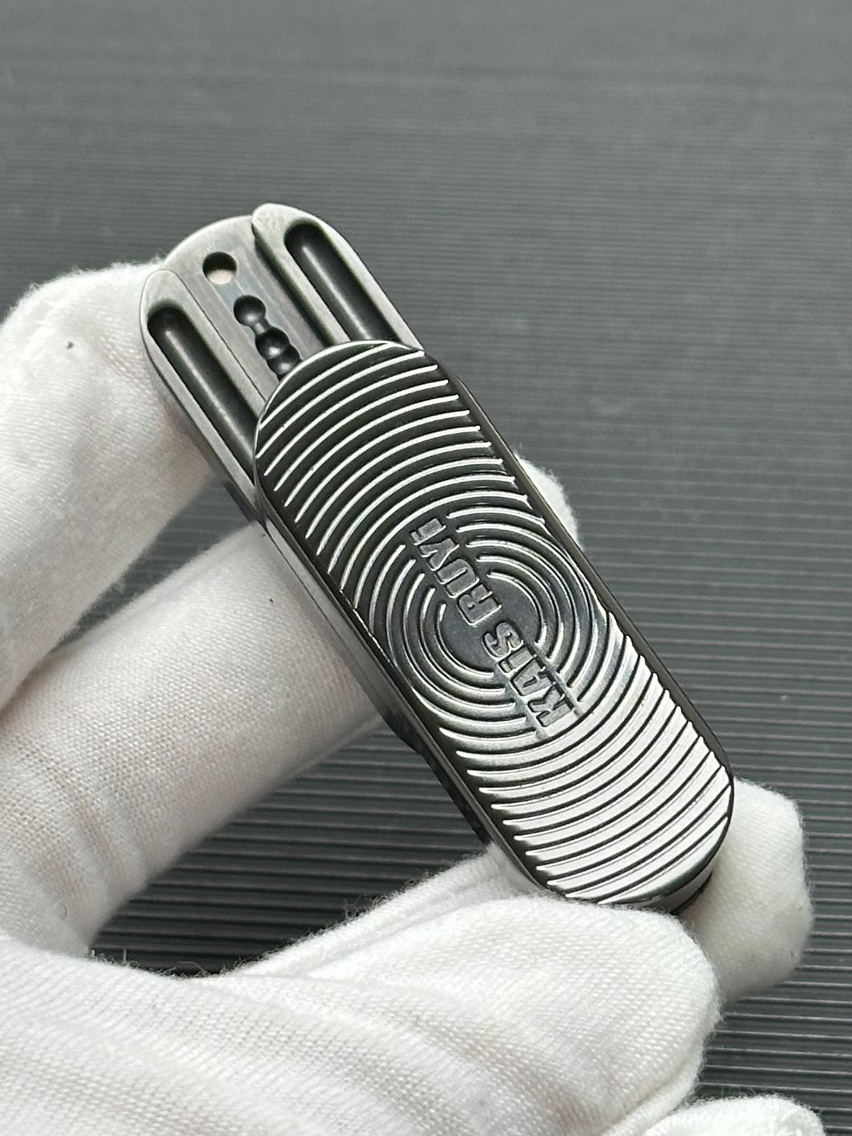 Ruyi RS Zirconium