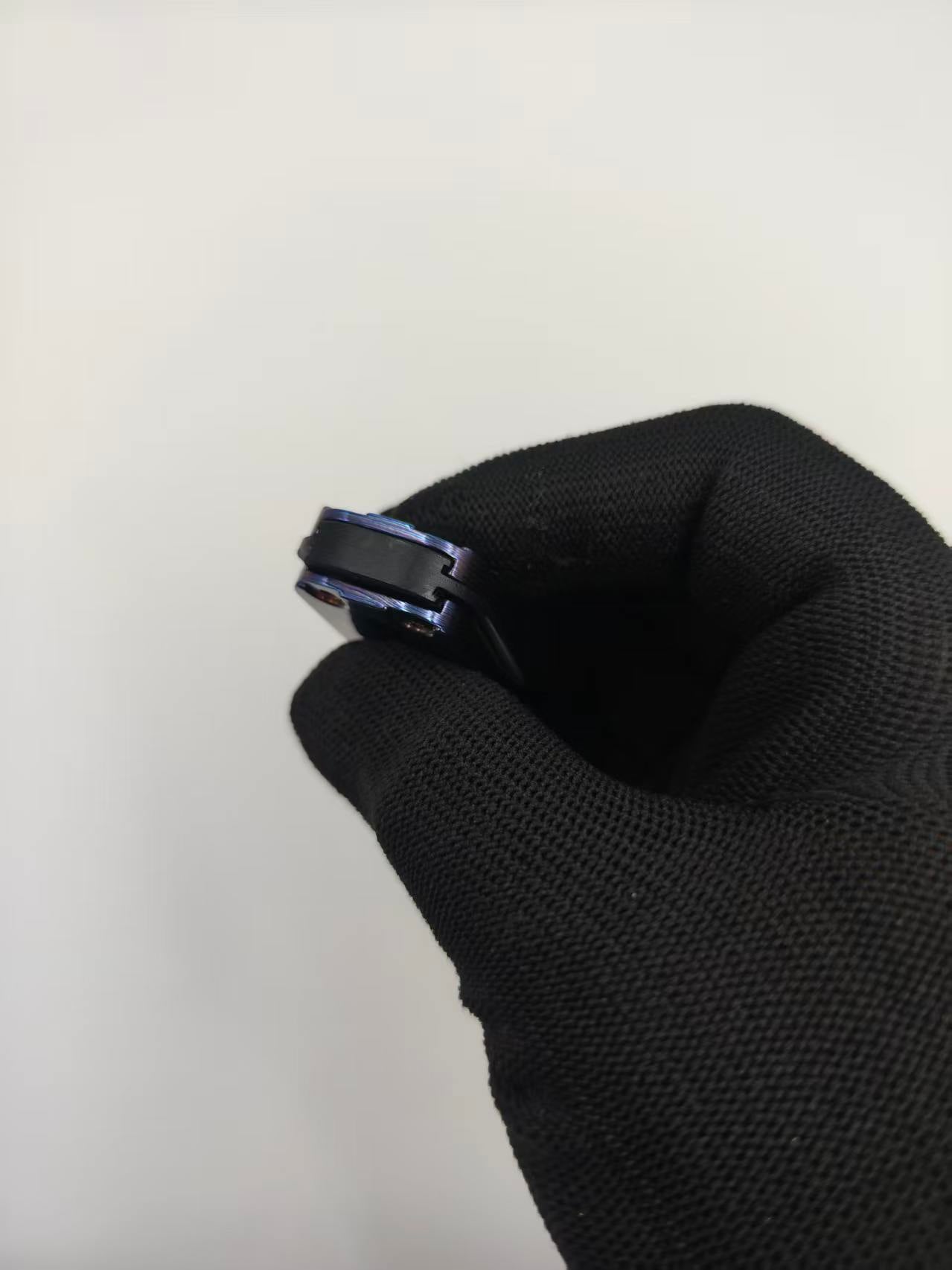 Dense A Core Zircuti