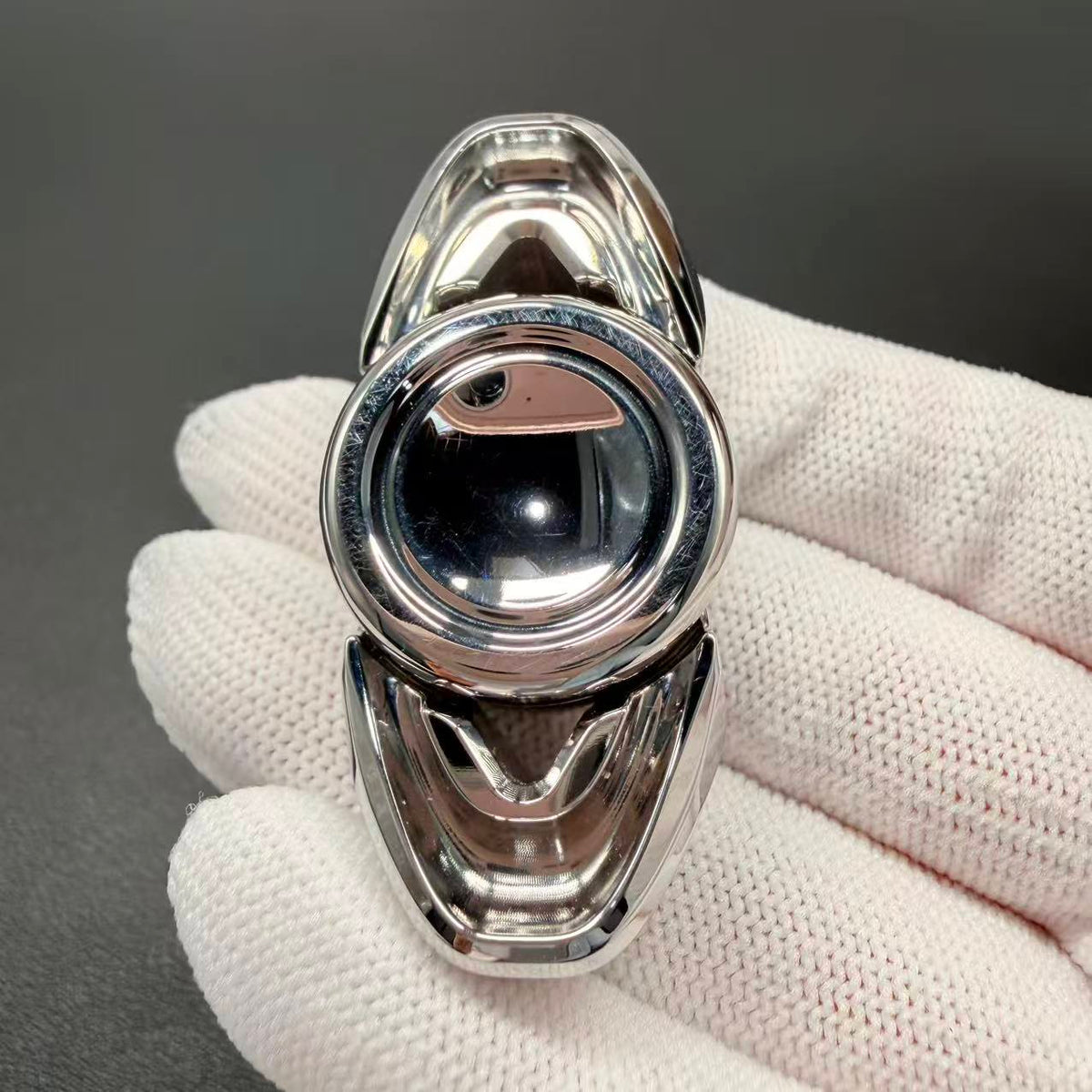 Pan Yixian Stainless Steel Polished
